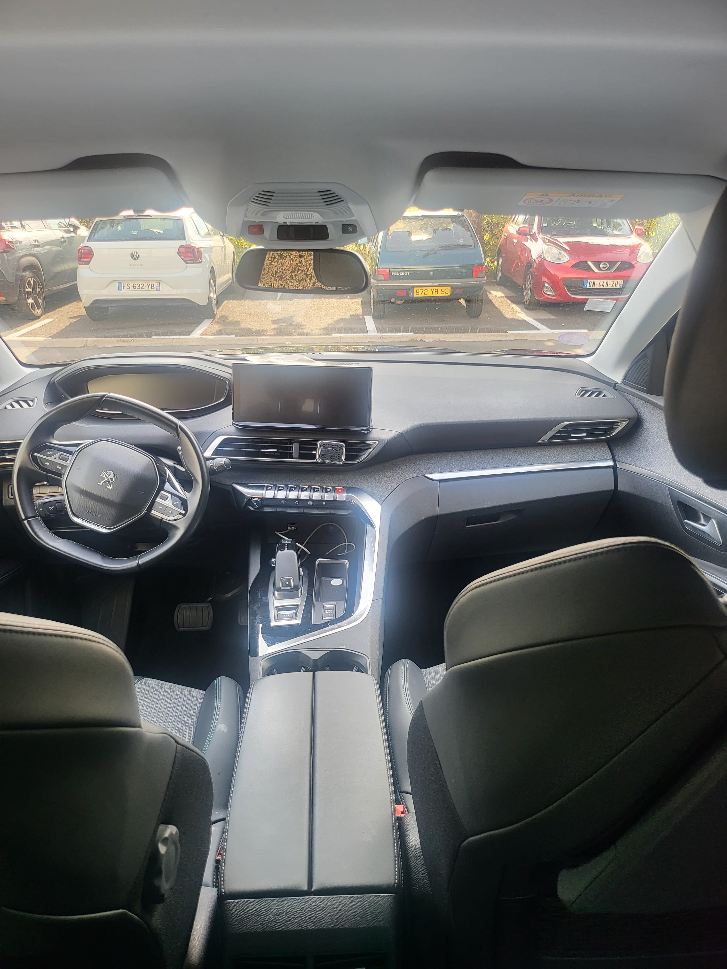 Peugeot 5008 avec Apple CarPlay