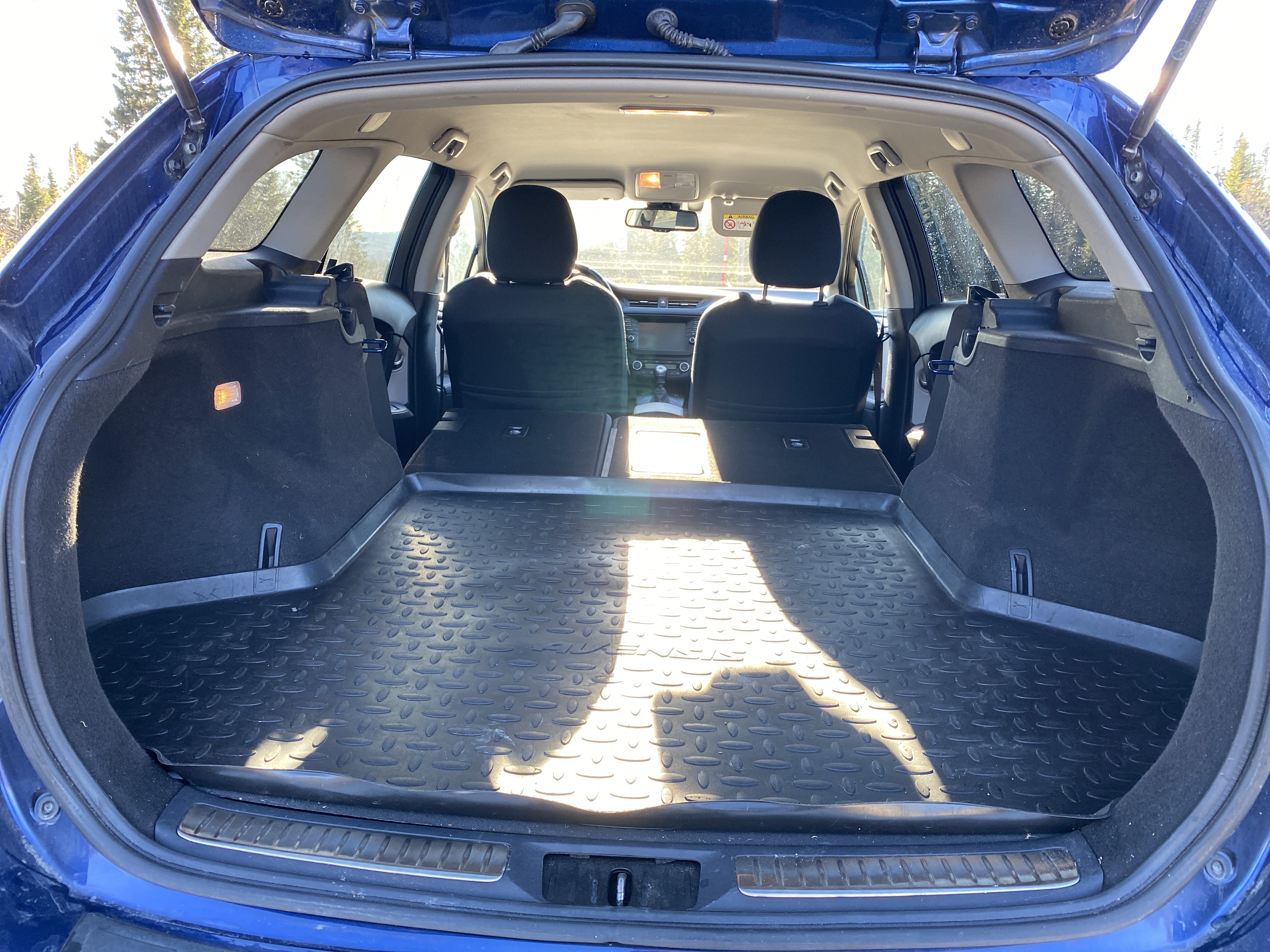 Toyota Avensis SW with Audio / iPod input