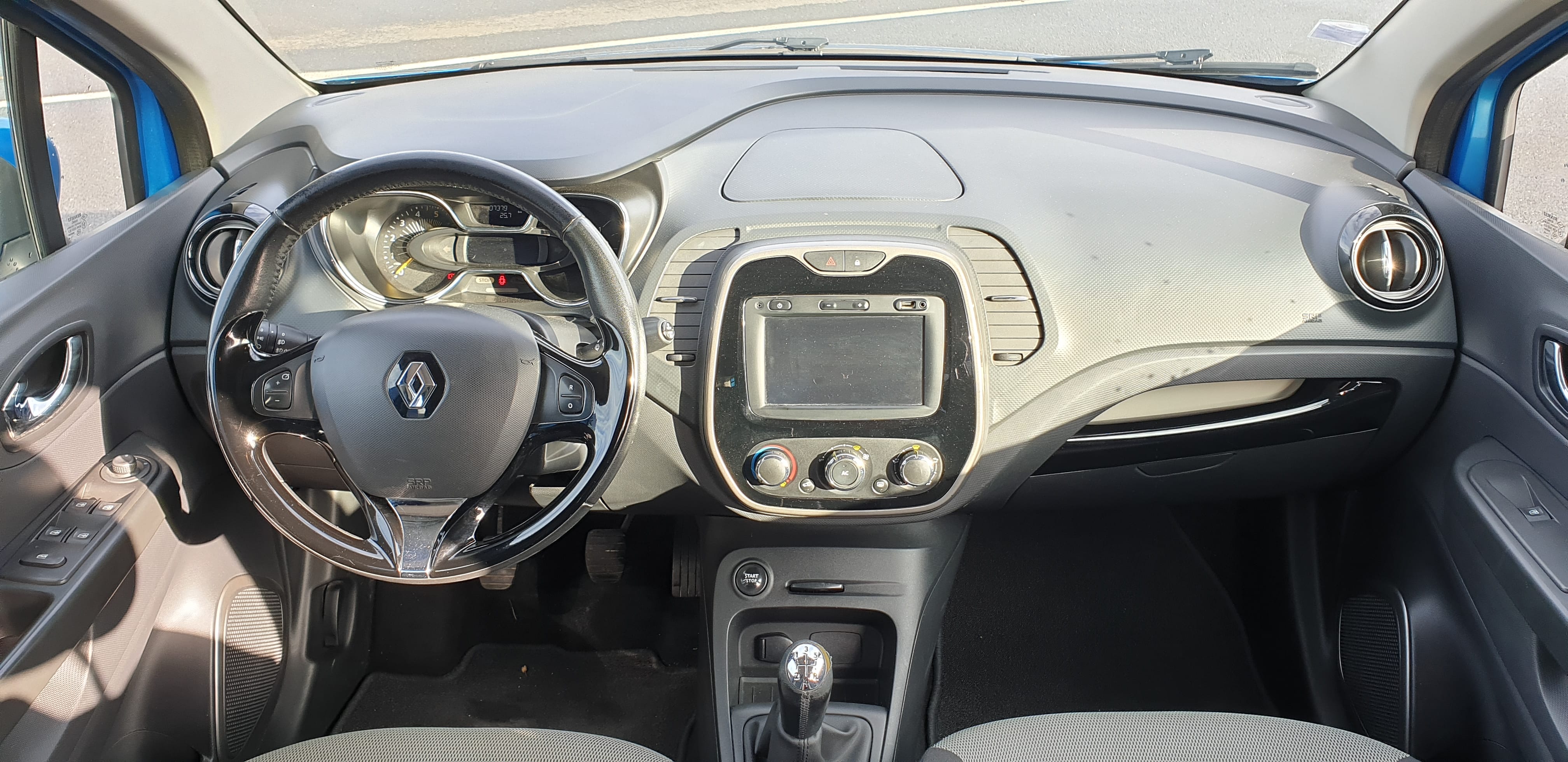 Renault Captur 1.5 dCi 90cv Zen avec Régulateur de vitesse