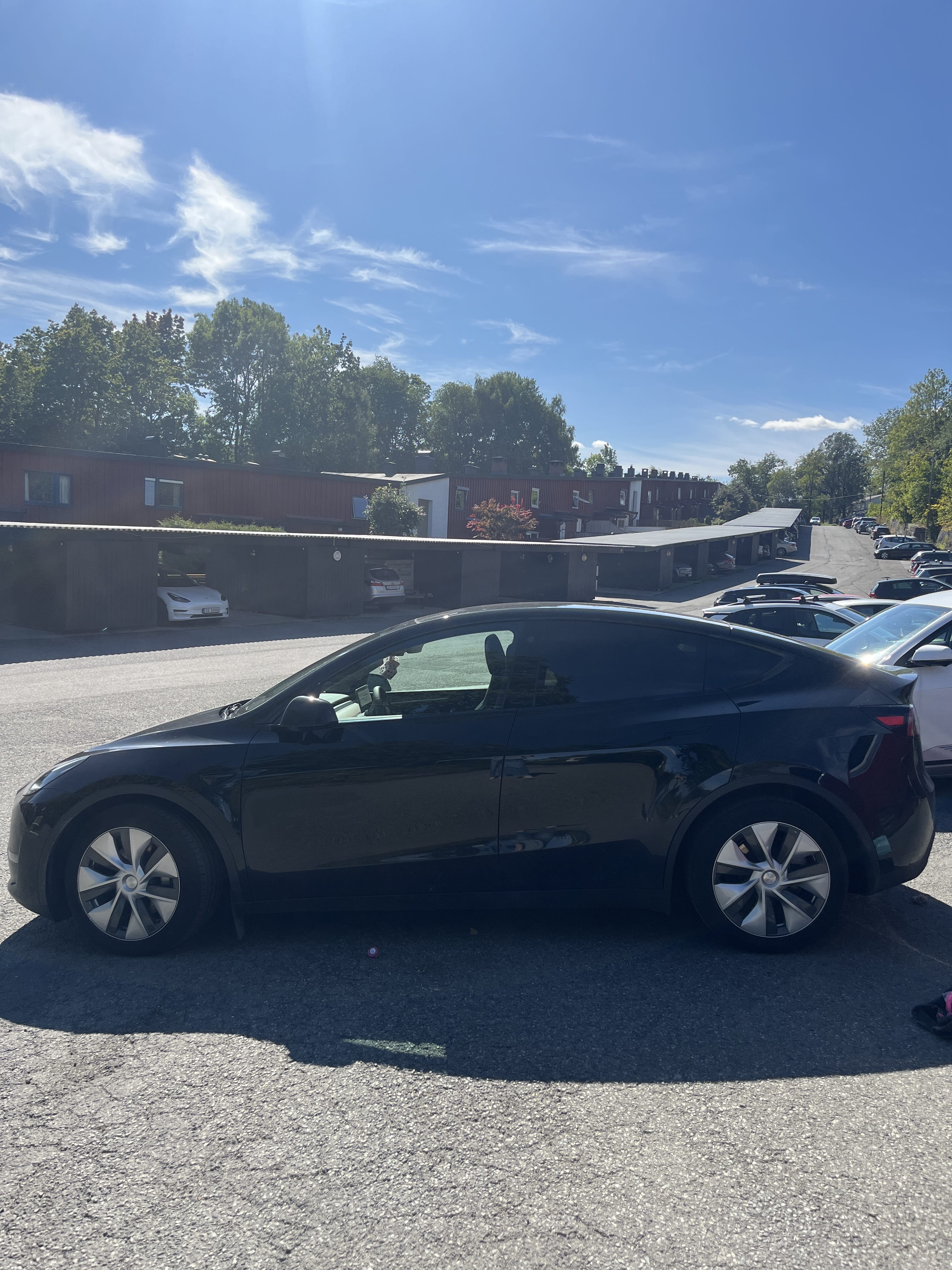 Tesla Model Y Long Range med Aircondition