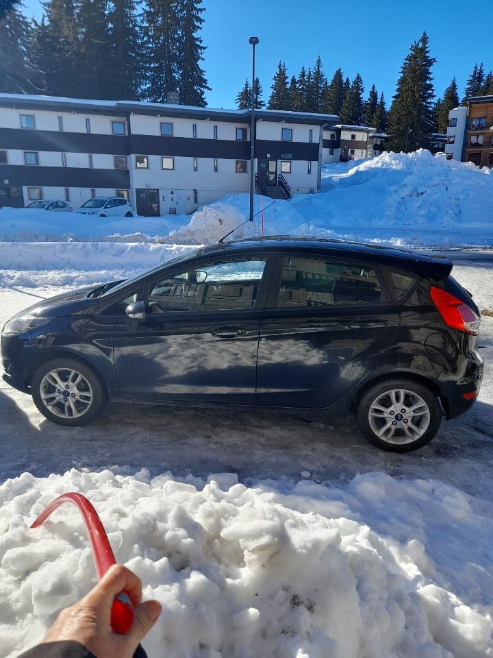 Ford Fiesta 1,25 82cv carplay, 2017, Essence 98