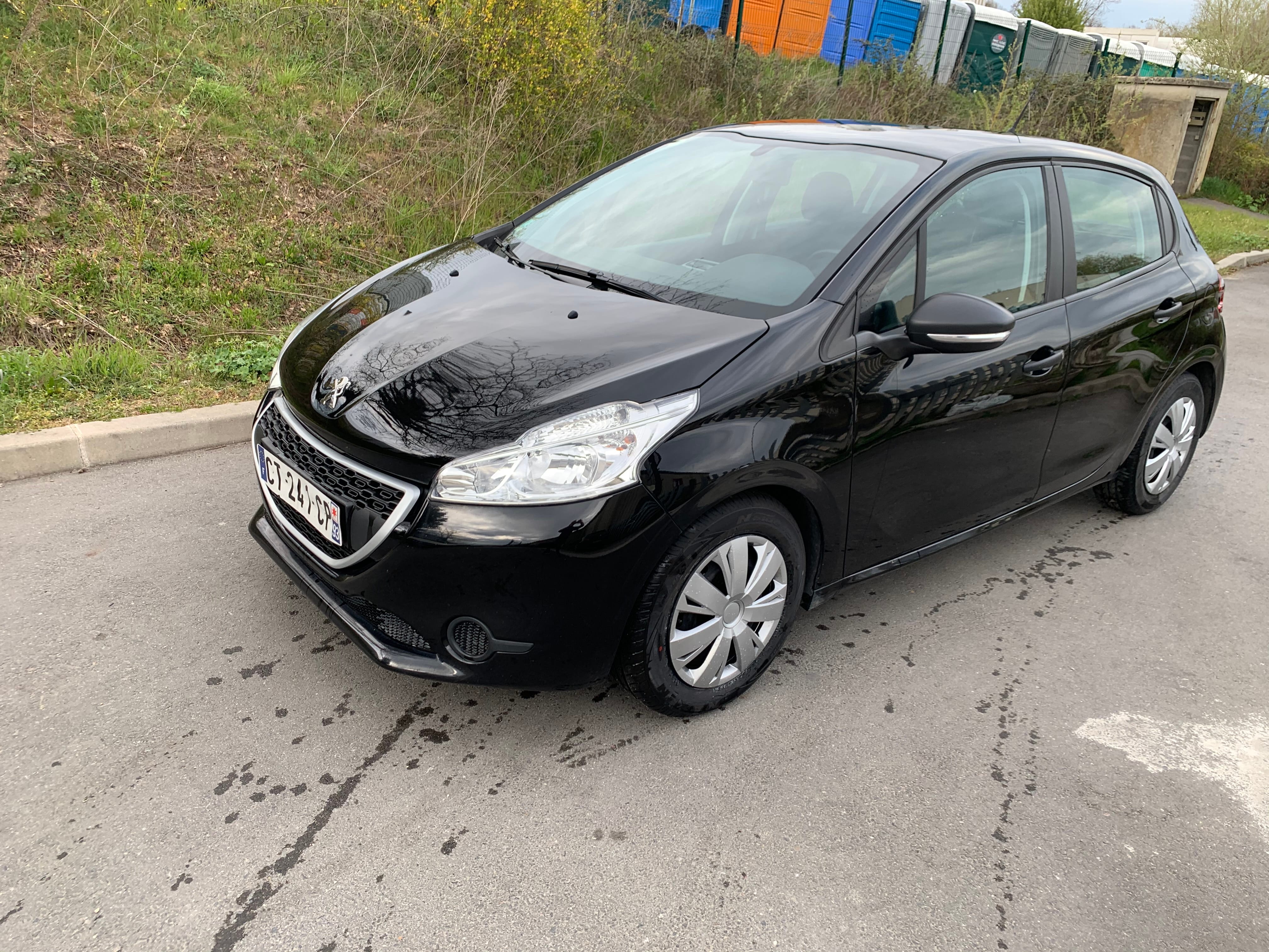 Peugeot 208, 2013, Diesel