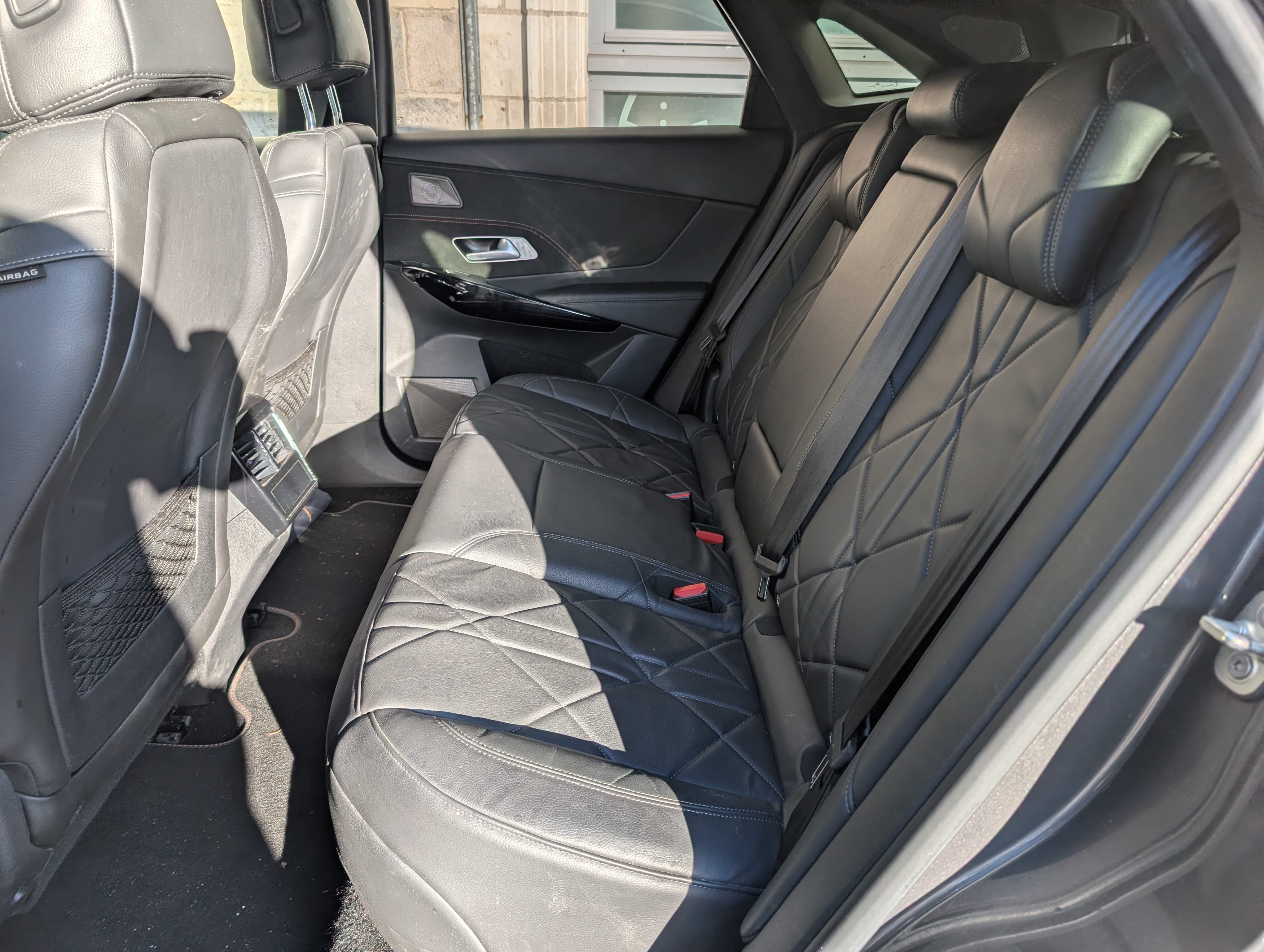 DS 7 E-TENSE avec Coffre de toit