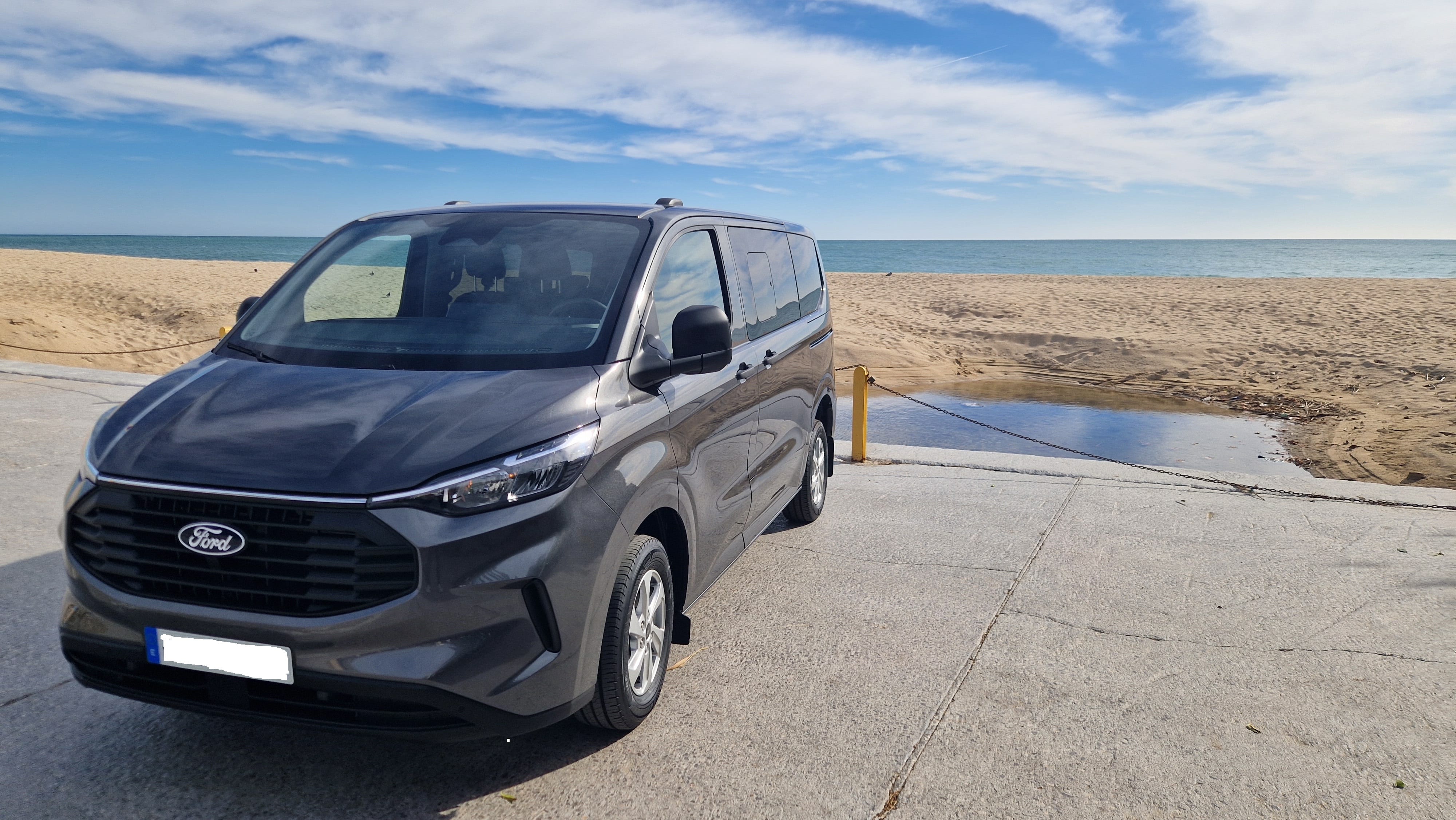 Ford Transit Custom Furgoneta, 2025, Diesel, 9 seter eller mer