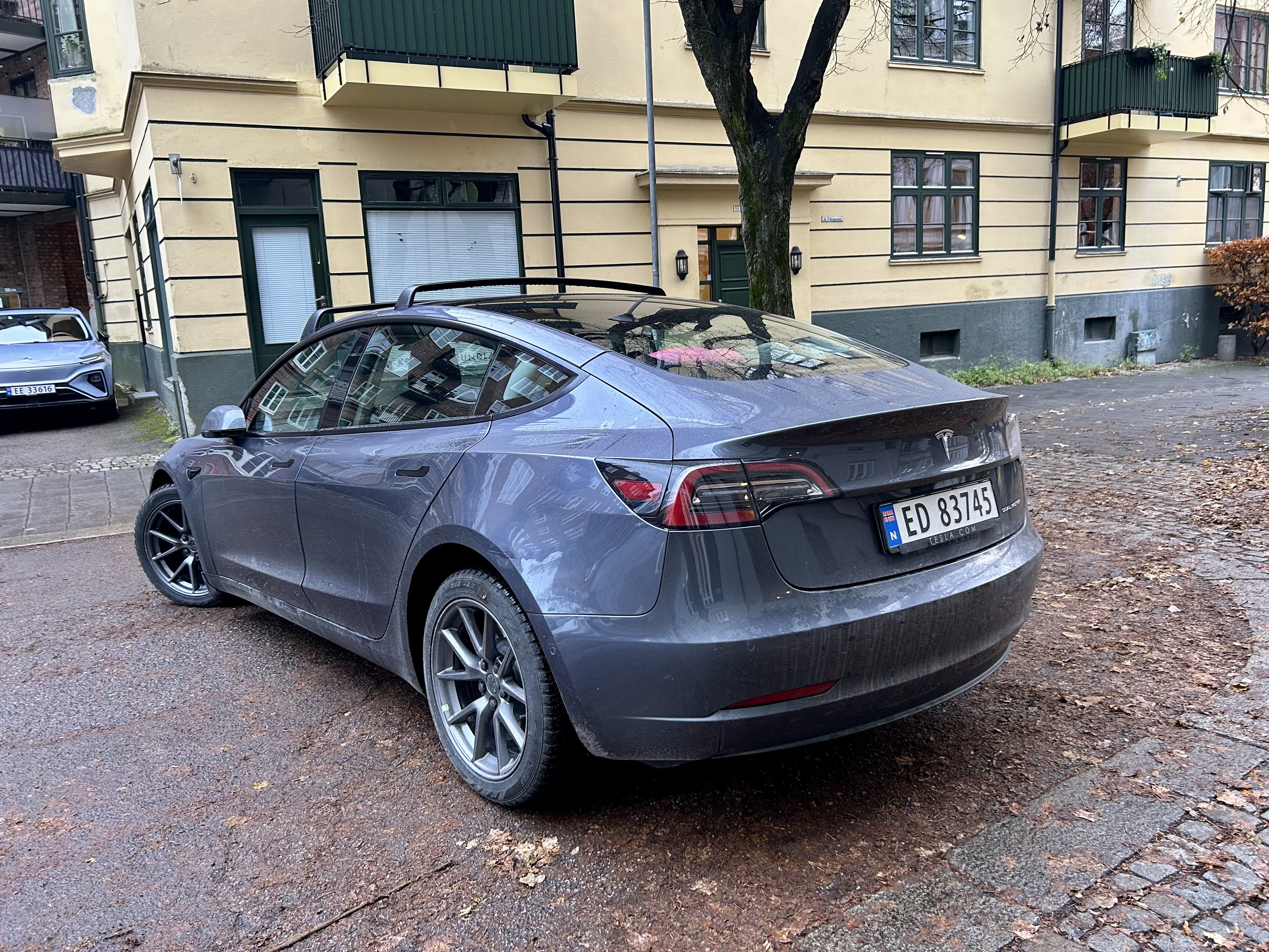 Tesla Model 3 Long Range med GPS