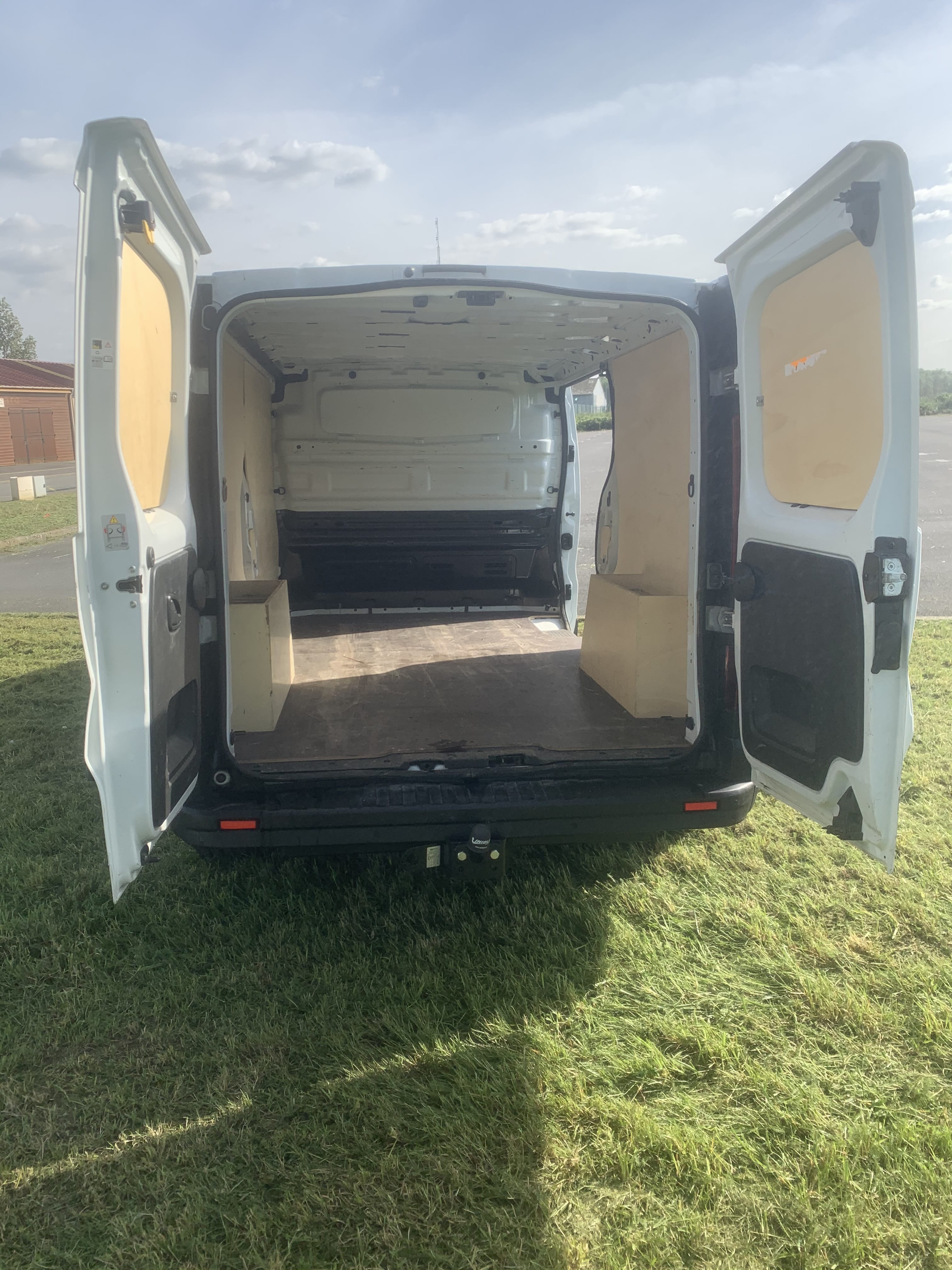 Renault Trafic Utilitaire avec Audio Bluetooth