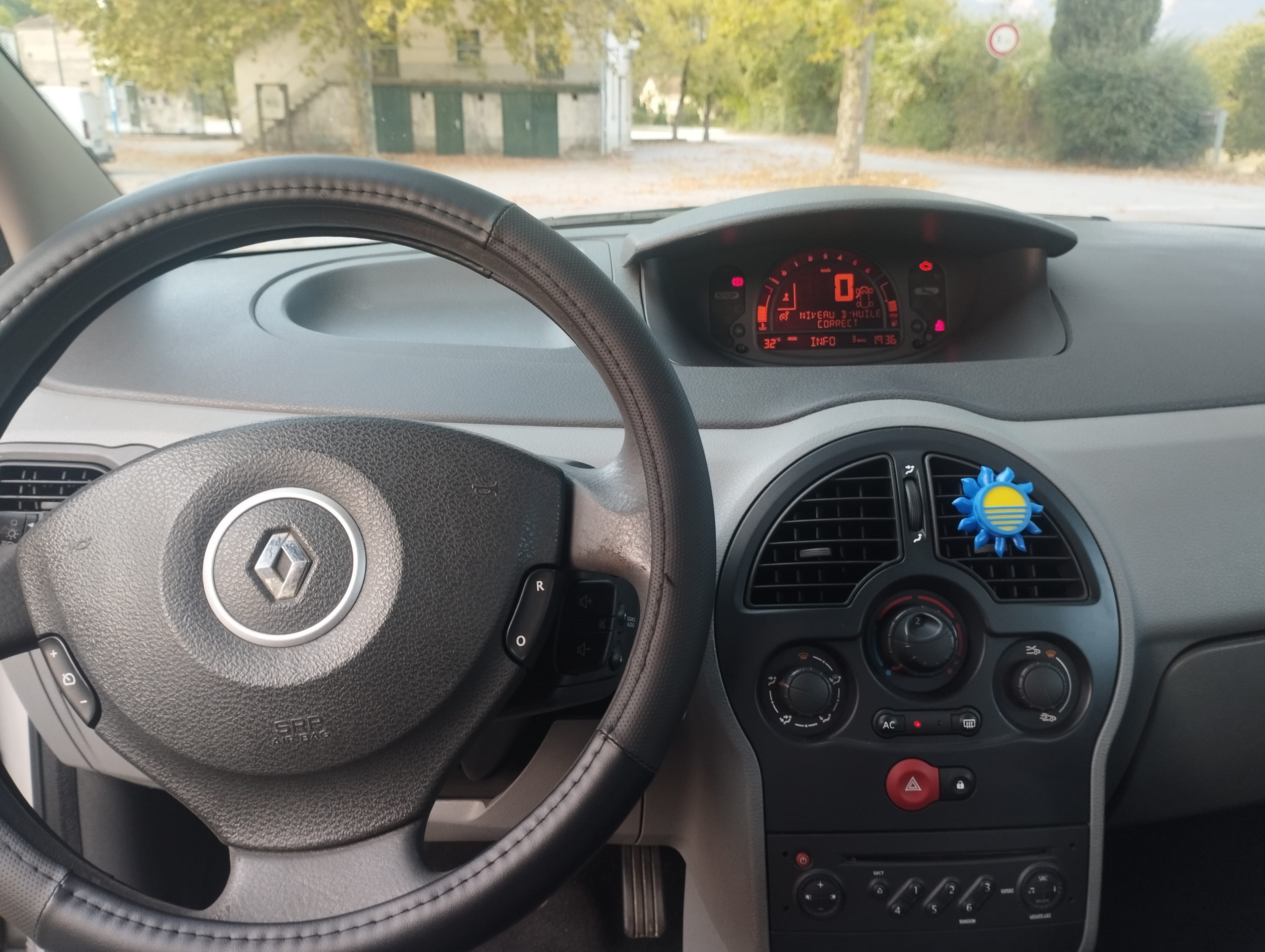 Renault Grand Modus 75 CV avec Pneus neige