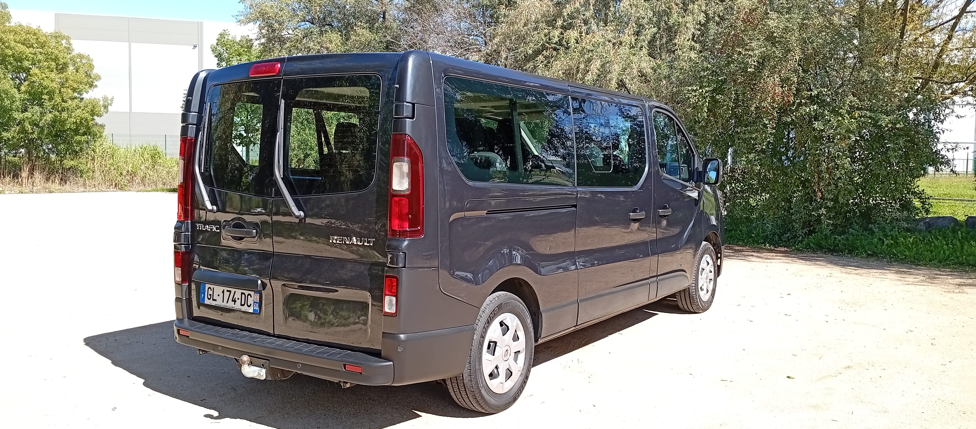 Renault Trafic Passenger 2l dci avec Audio Bluetooth