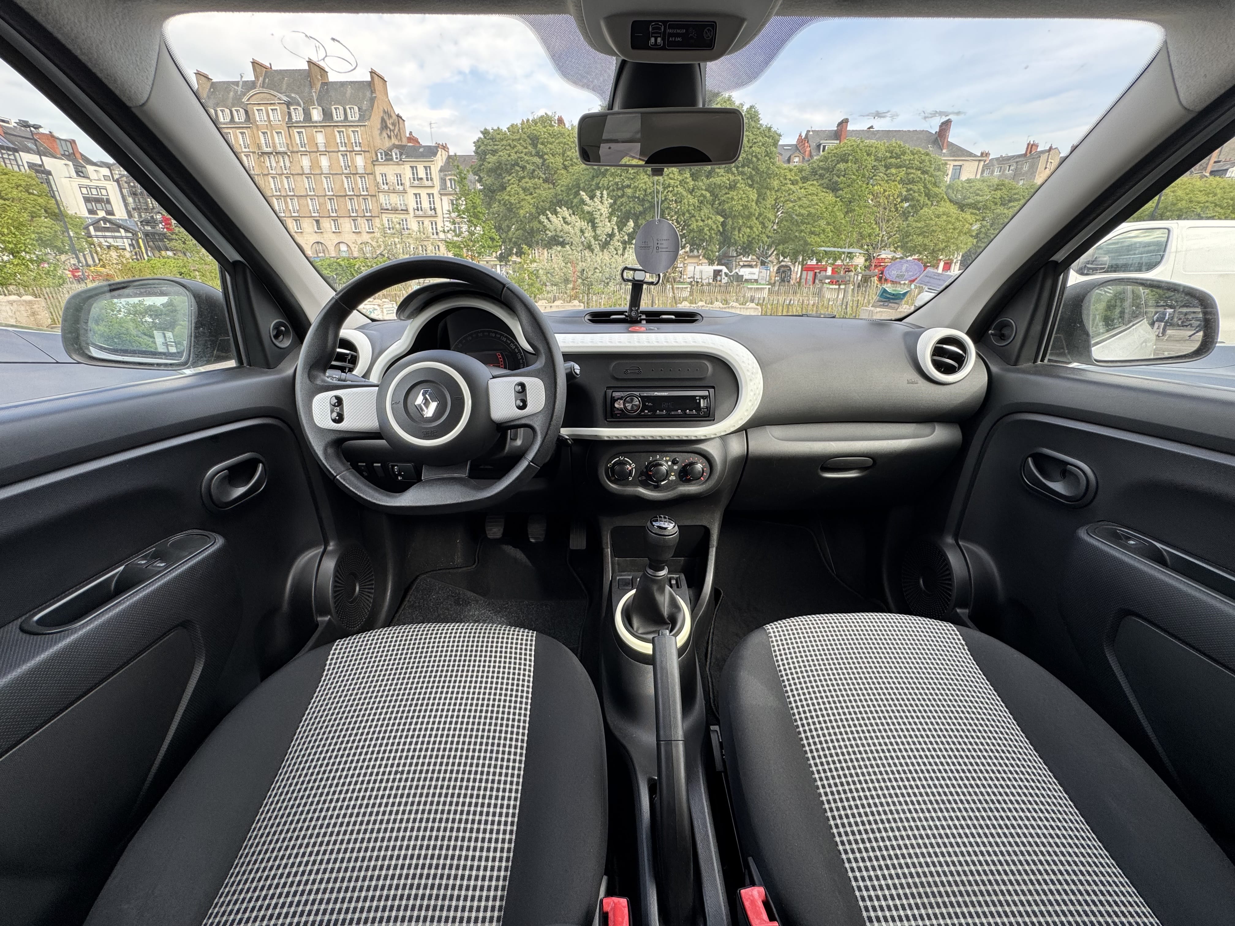 Renault Twingo III avec Audio Bluetooth