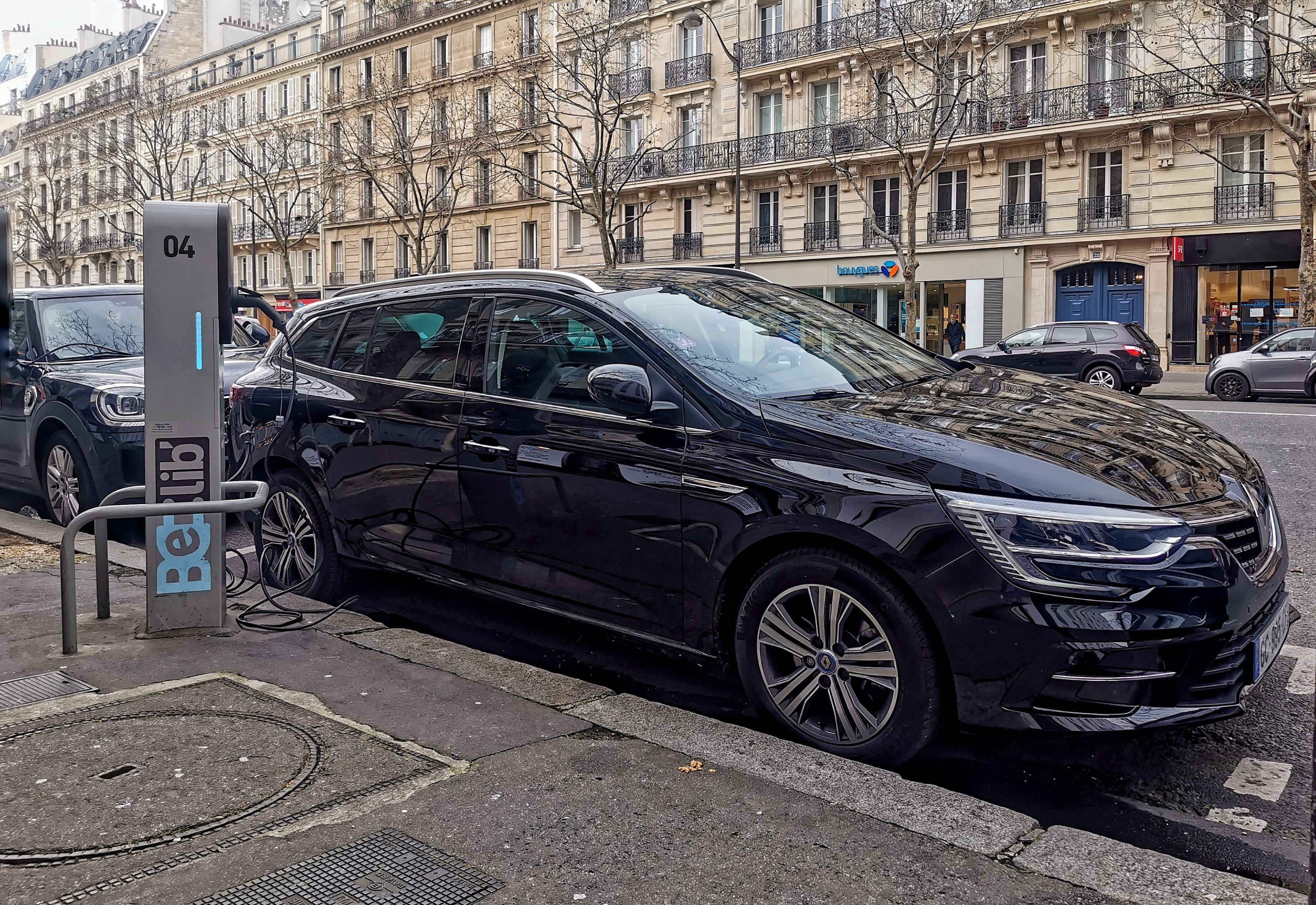 Renault Mégane E-tech Hybride, 2021, Essence 95 / Électrique (hybride), automatique