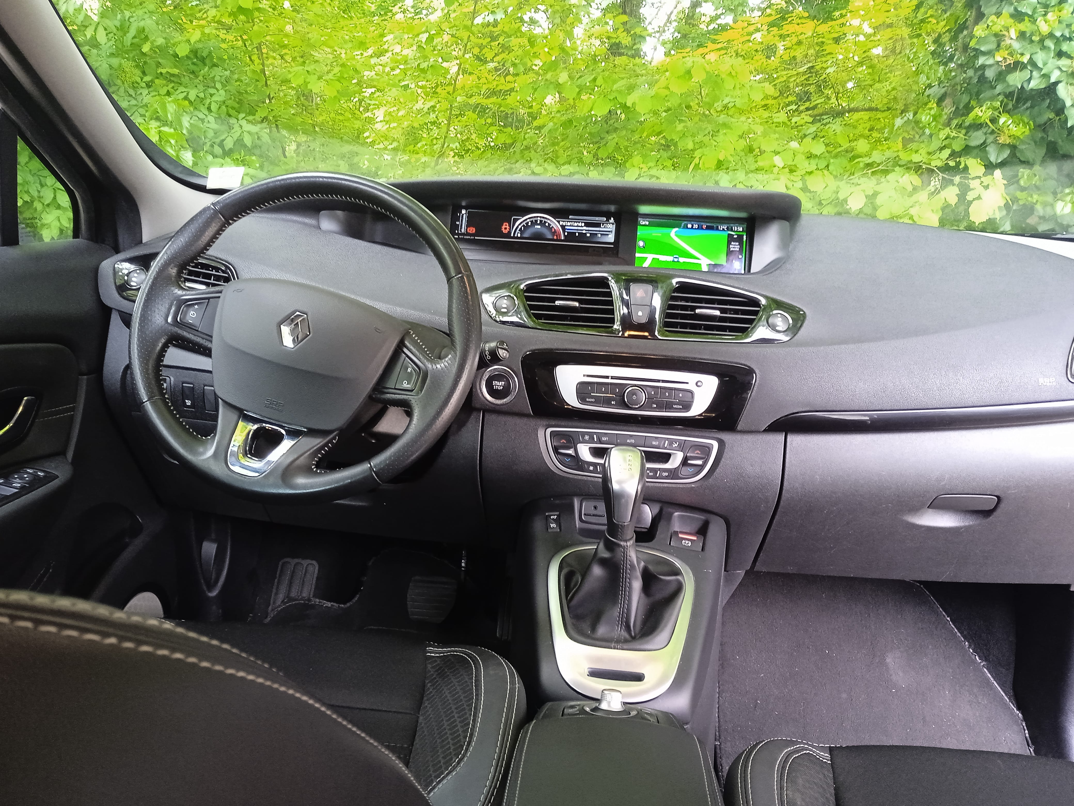 Renault Grand Scenic avec Audio Bluetooth