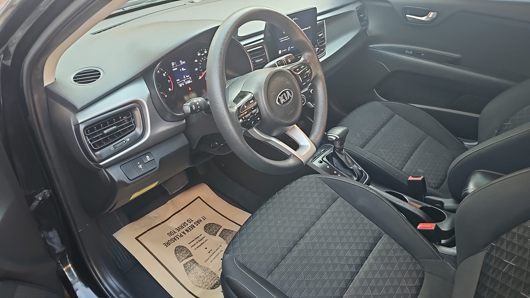 Kia Rio S with Bluetooth audio