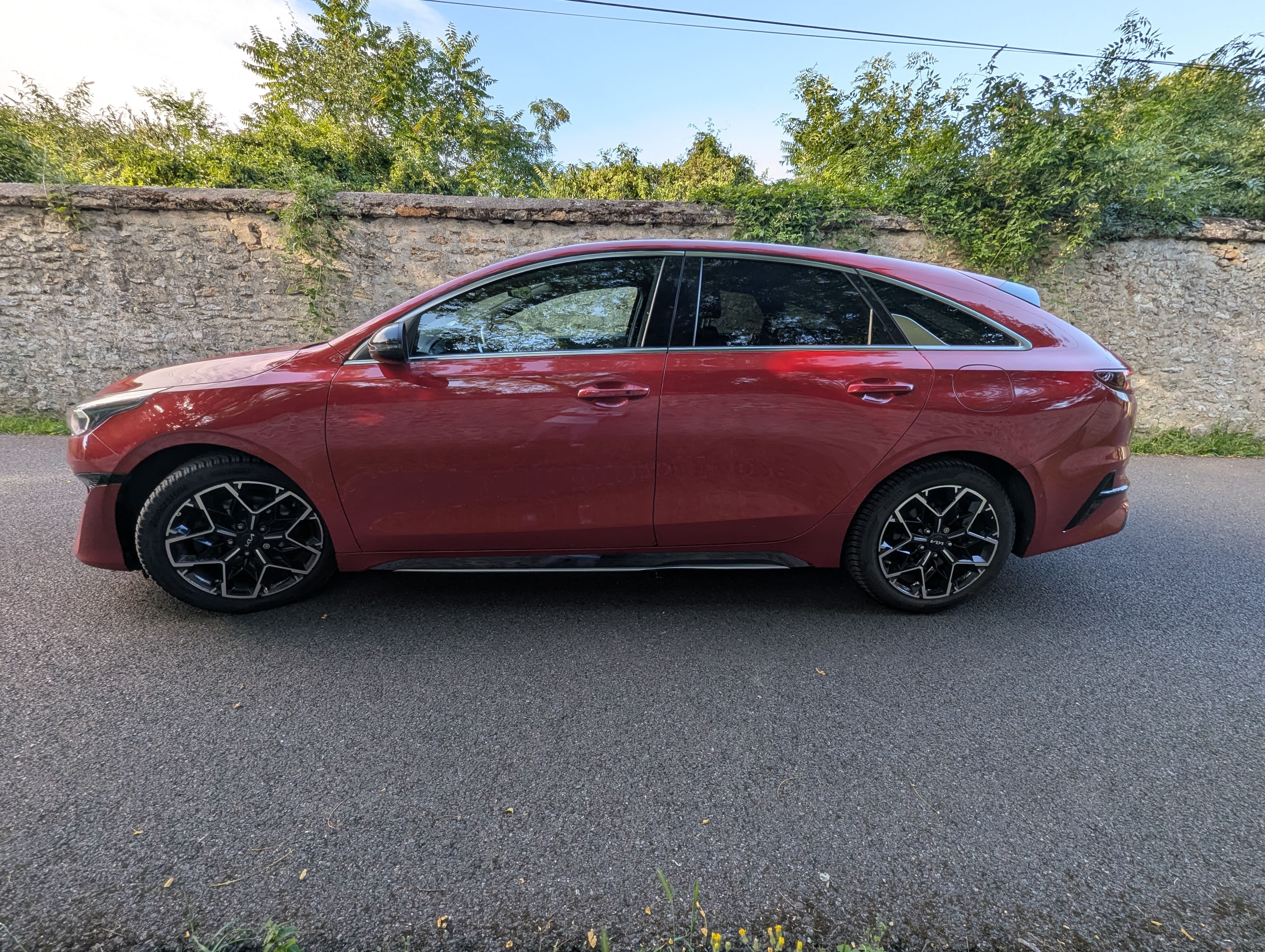 Kia Pro Cee'd 160ch boite auto avec Climatisation