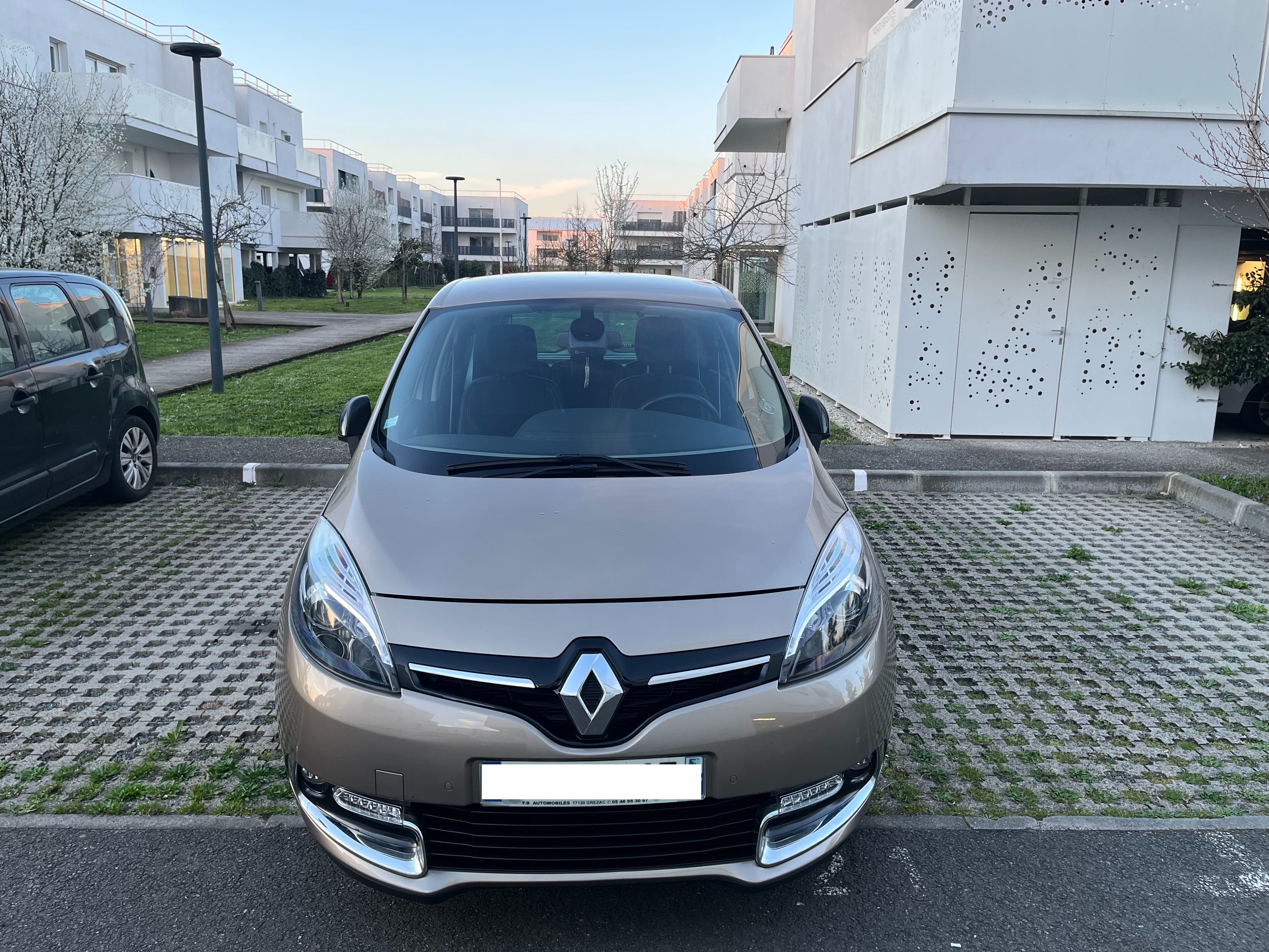 Renault Scenic avec GPS