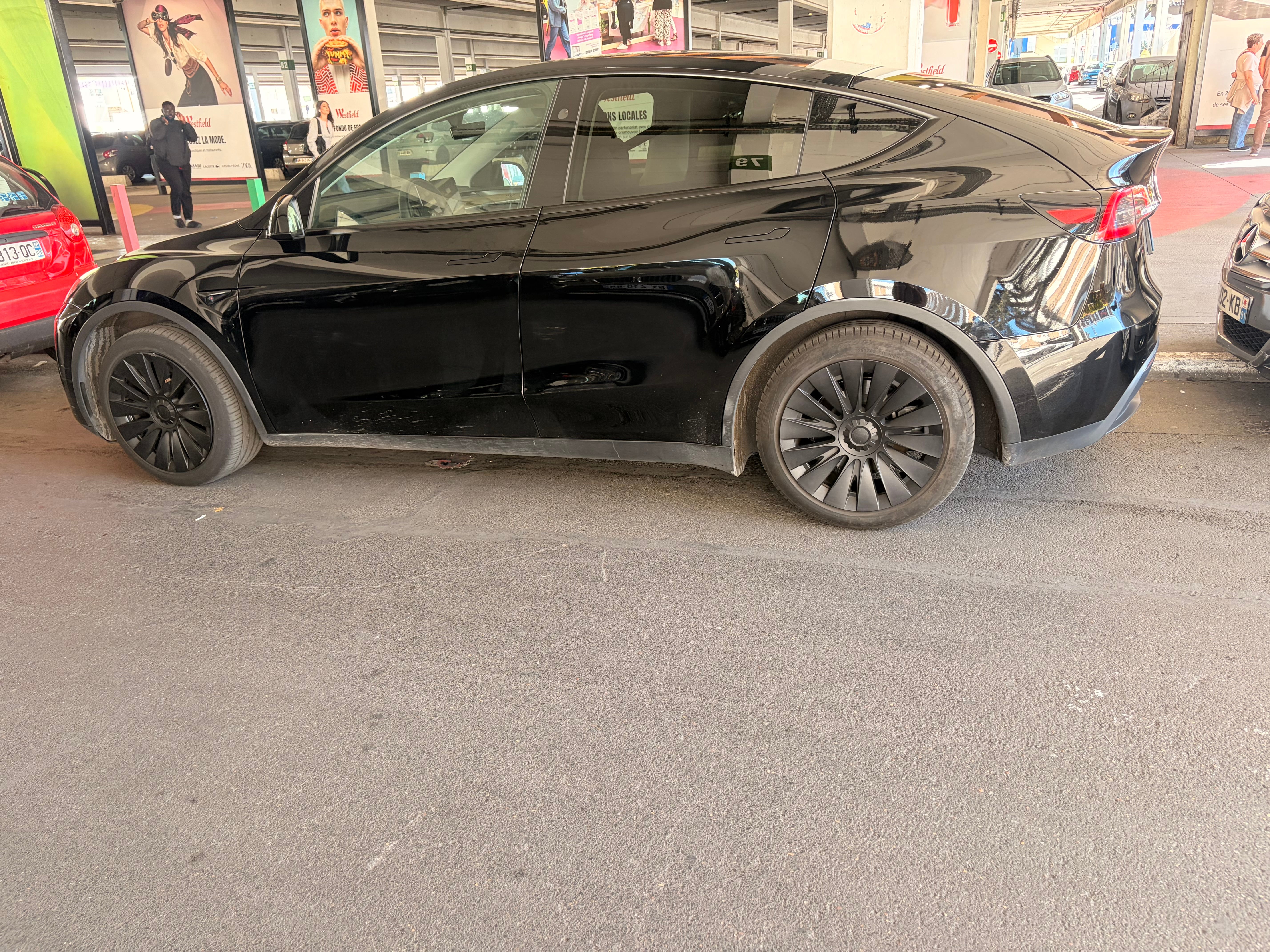 Tesla Model Y avec Caméra de recul