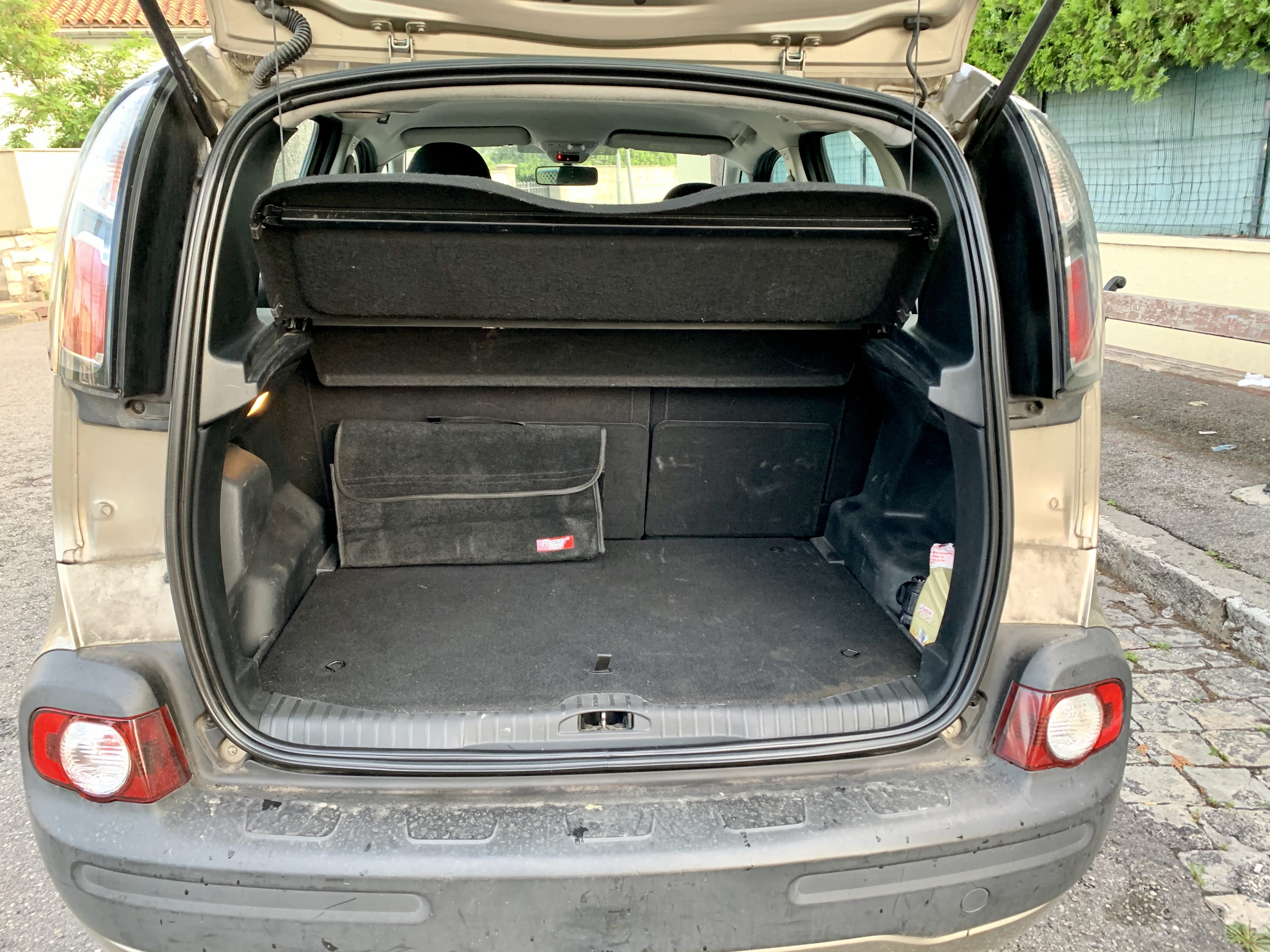 Citroen C3 Picasso 1.4 VTi 95cv CLIM RégulVitesse HP FOCAL avec Chaines