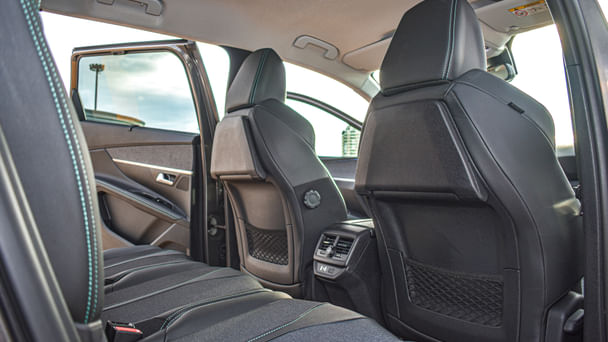 Peugeot 5008 avec Apple CarPlay