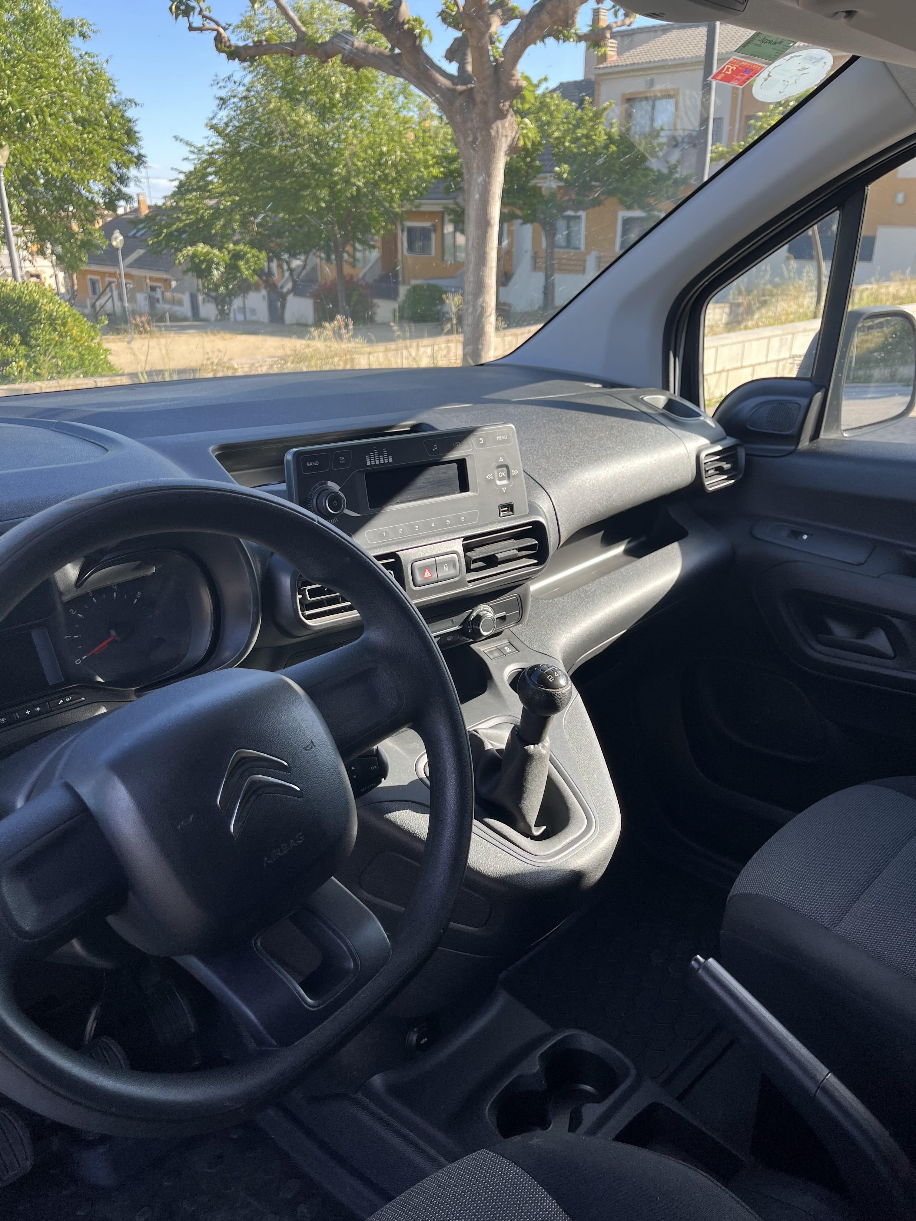 Citroen Berlingo 1.5 con Audio Bluetooth