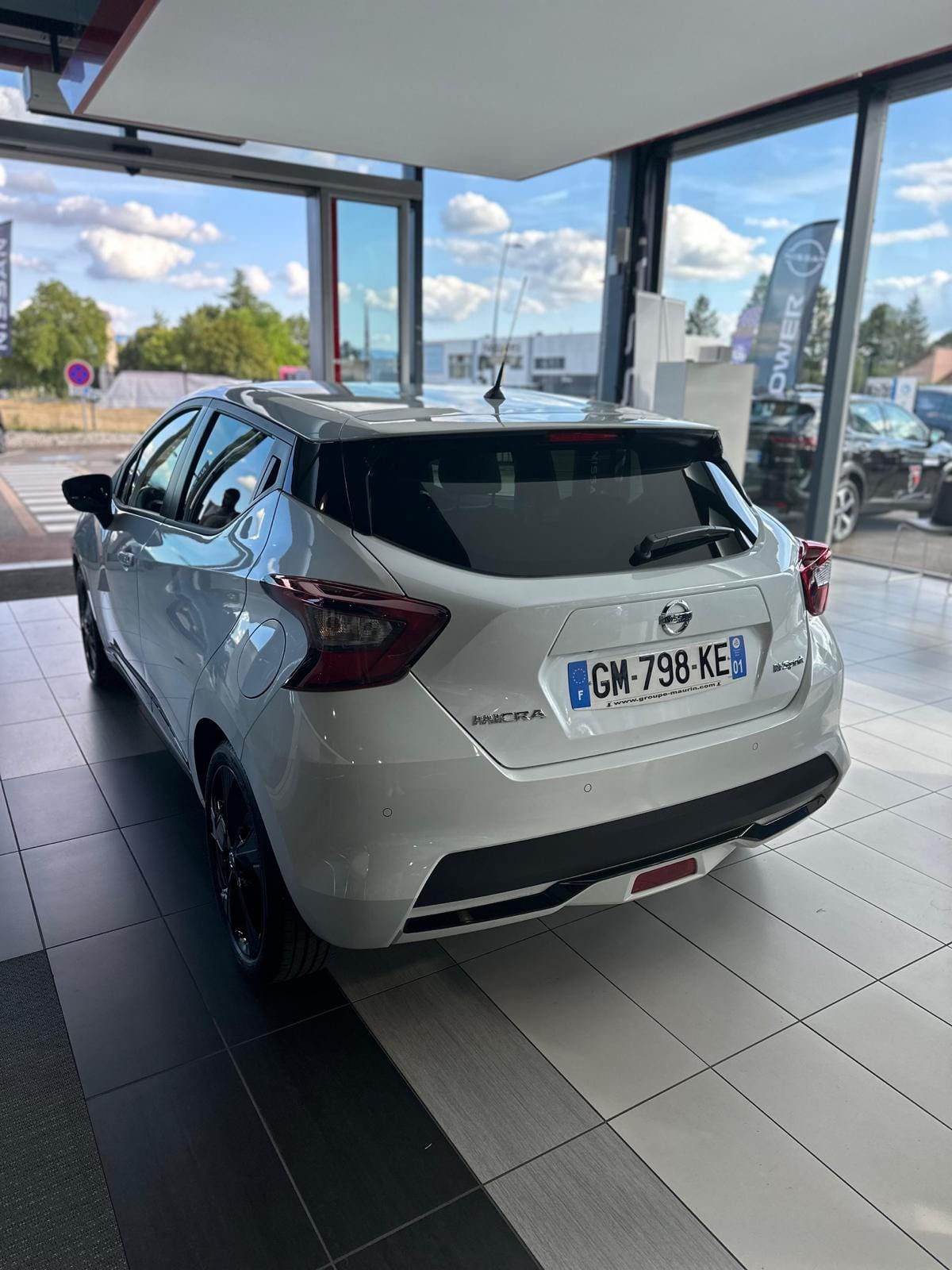 Nissan Micra avec GPS