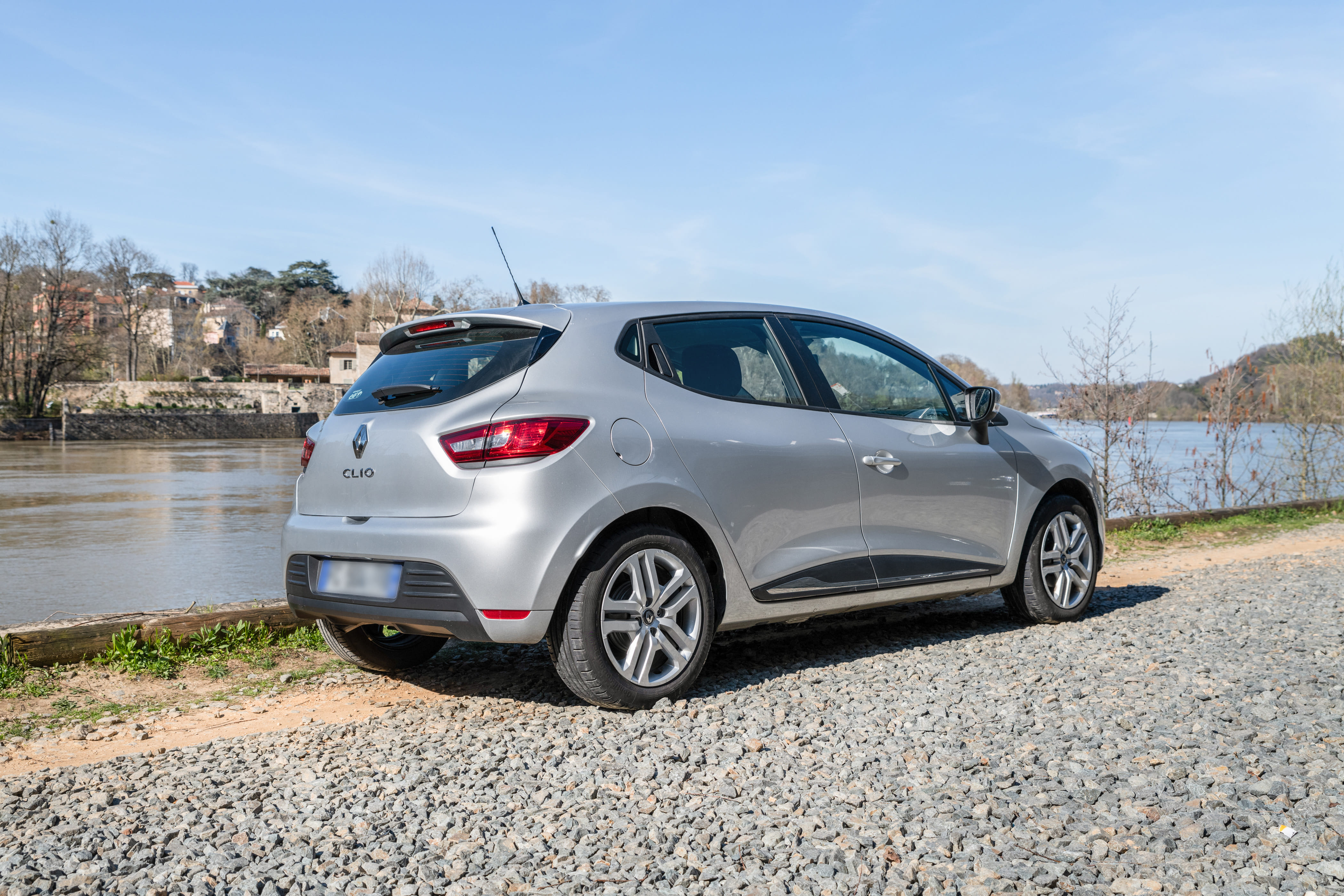 Renault Clio  • Lyon / Part-Dieu avec Régulateur de vitesse