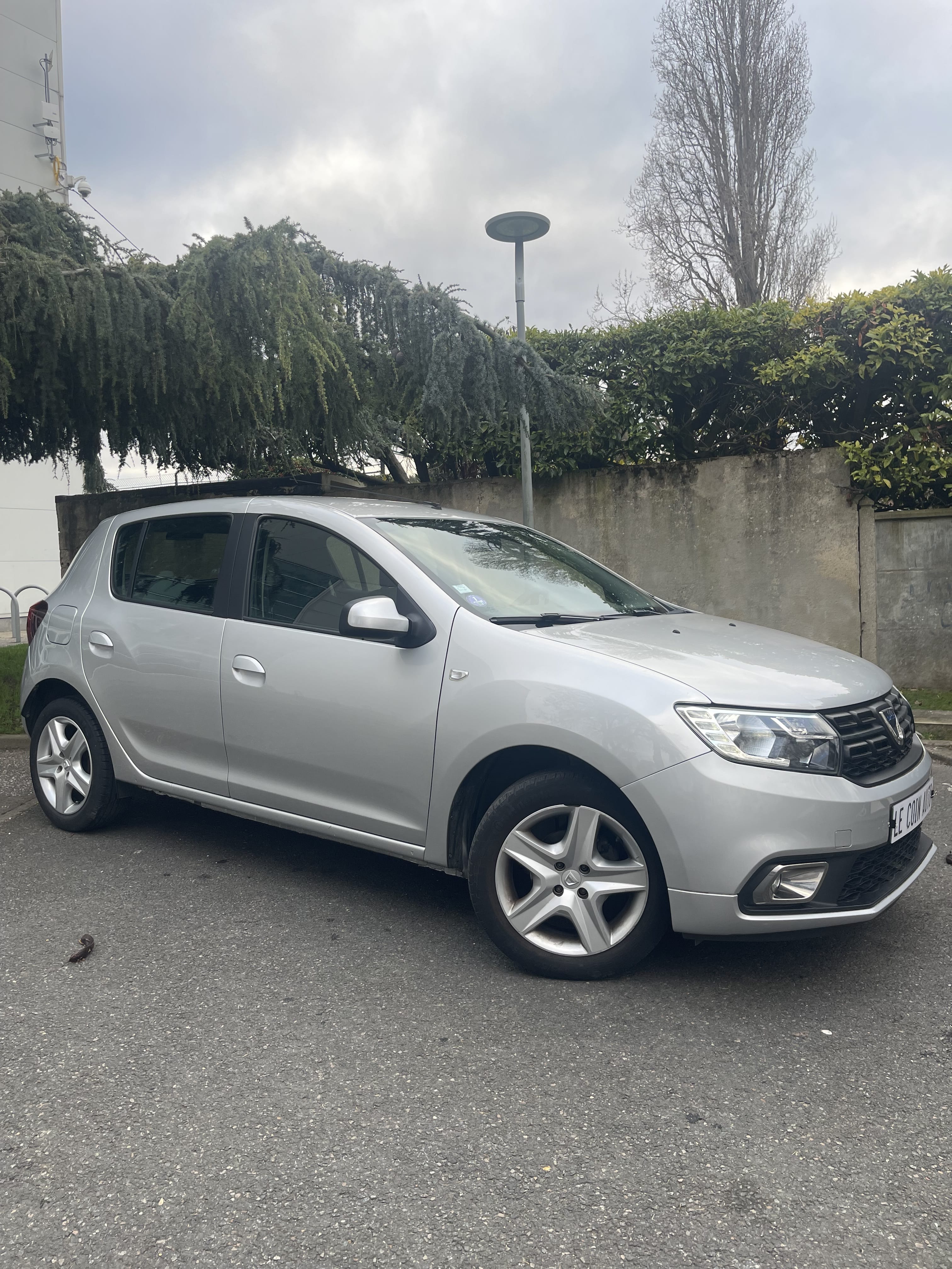 Dacia Sandero avec Climatisation