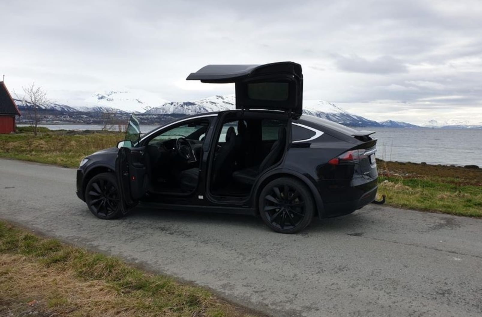 Tesla Model X 90D med Android Auto