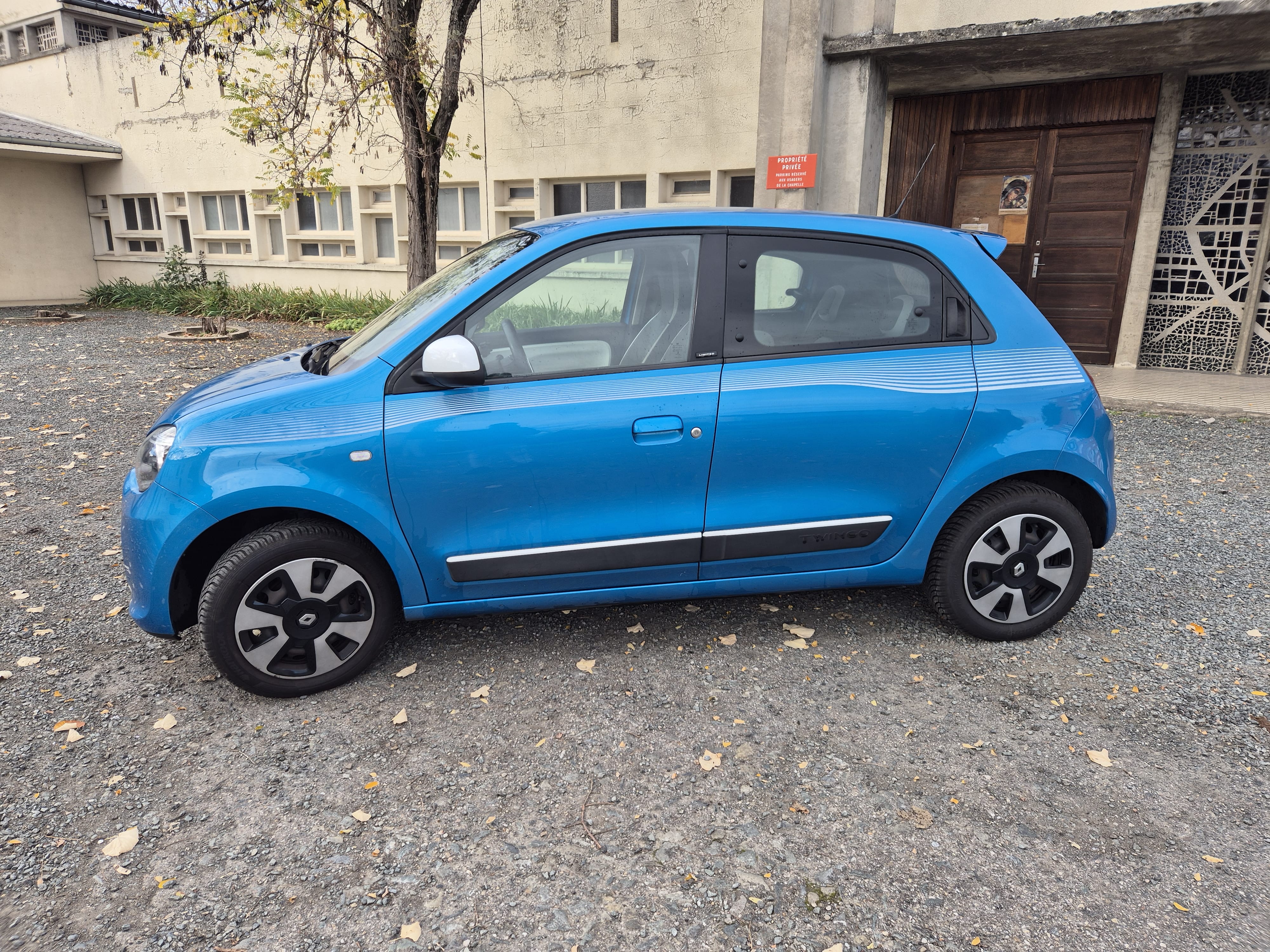 Renault Twingo III avec Climatisation