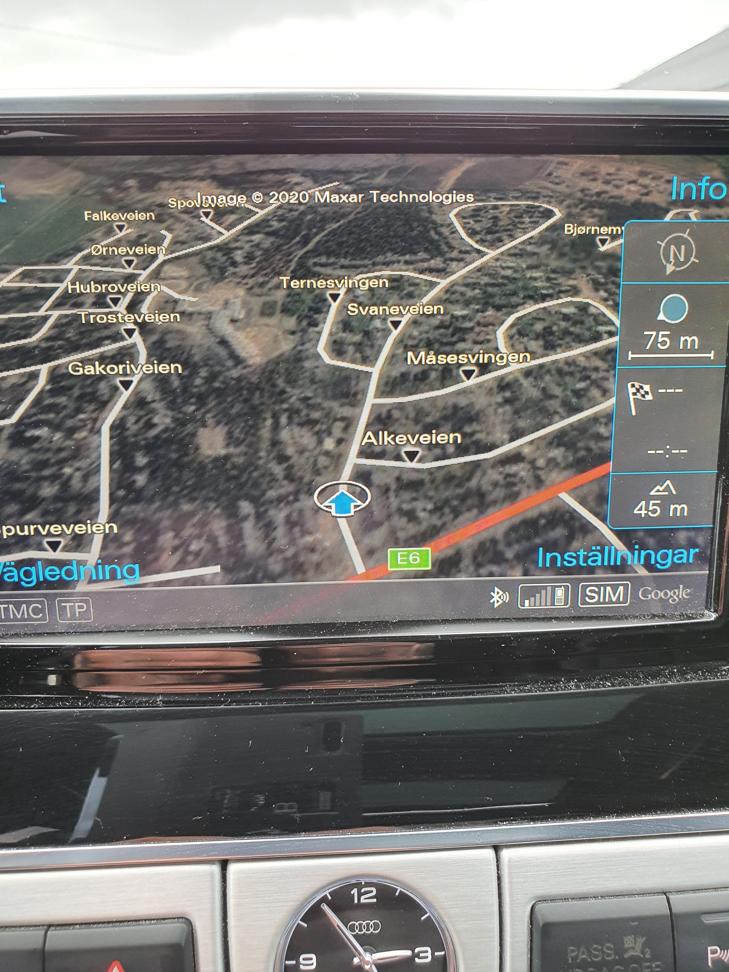 Audi A8 L V6 3,0 Limousine med Tilhengerfeste