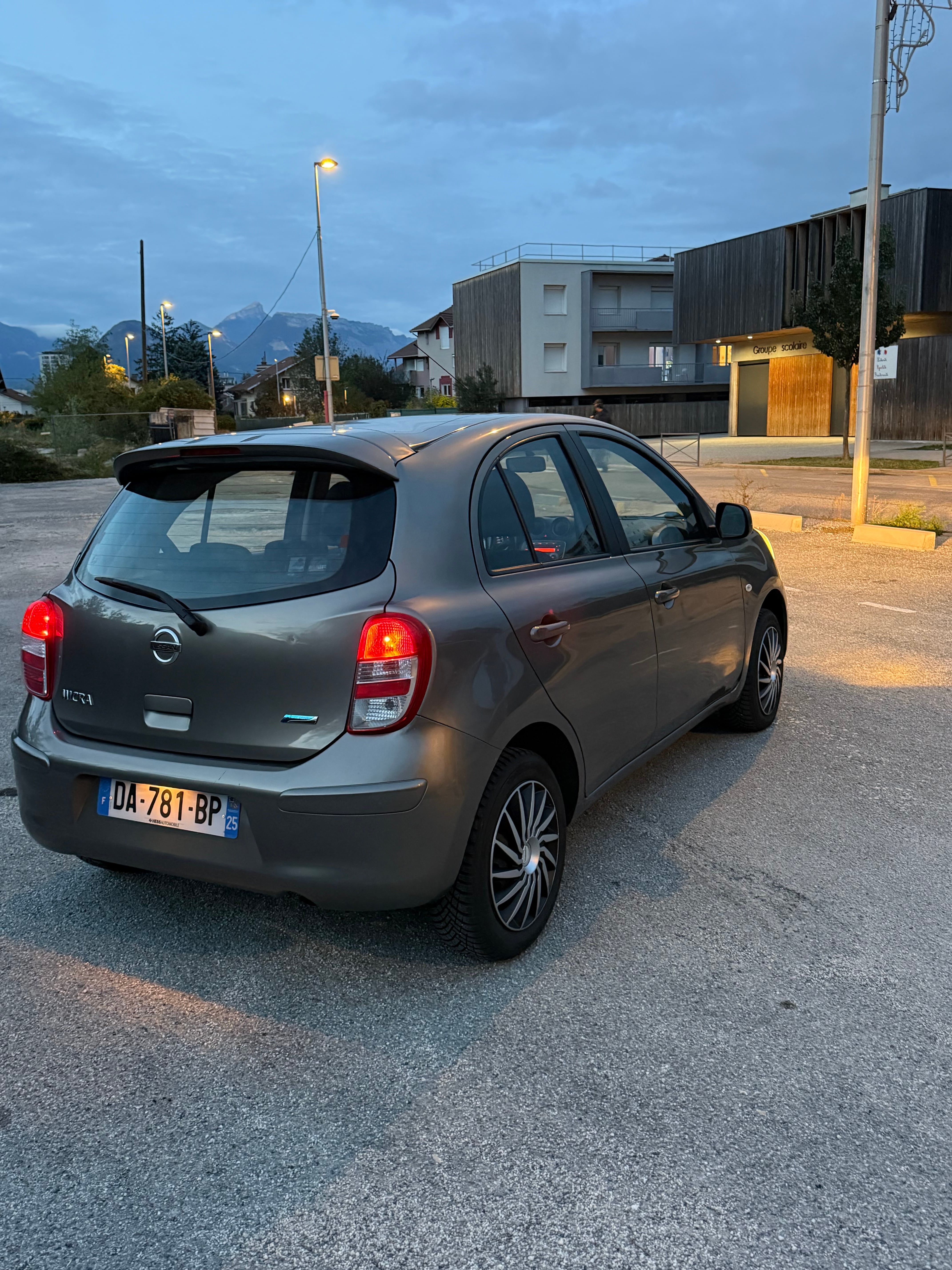 Nissan Micra 1.2 essence avec Siège bébé