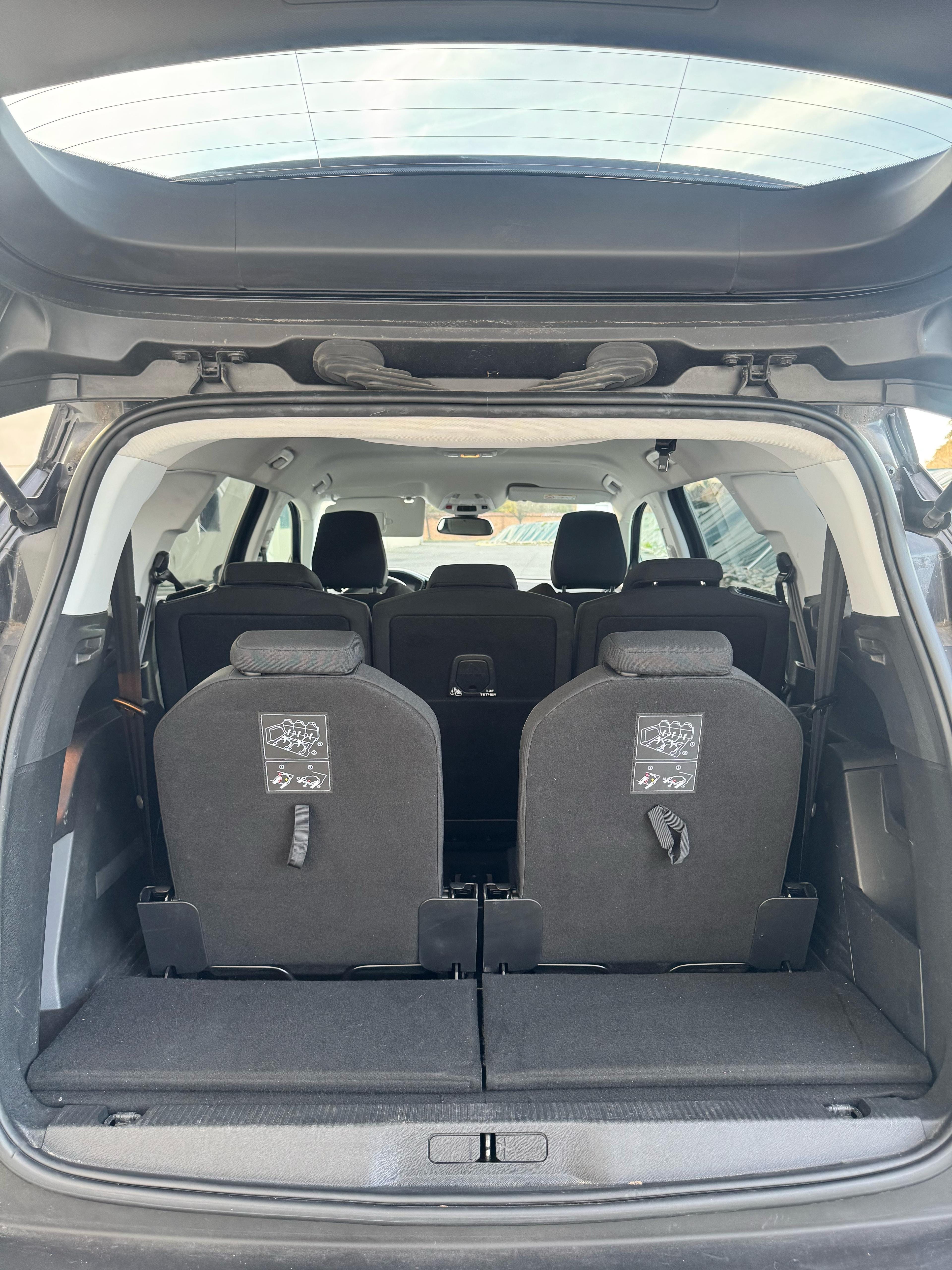 Peugeot 5008 avec Audio Bluetooth