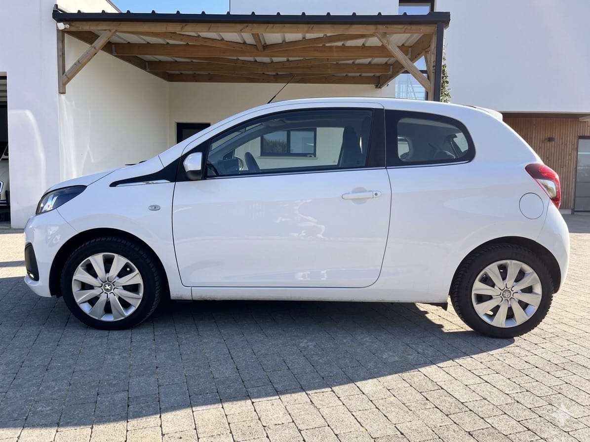 Peugeot 108 Cabriolet avec Régulateur de vitesse
