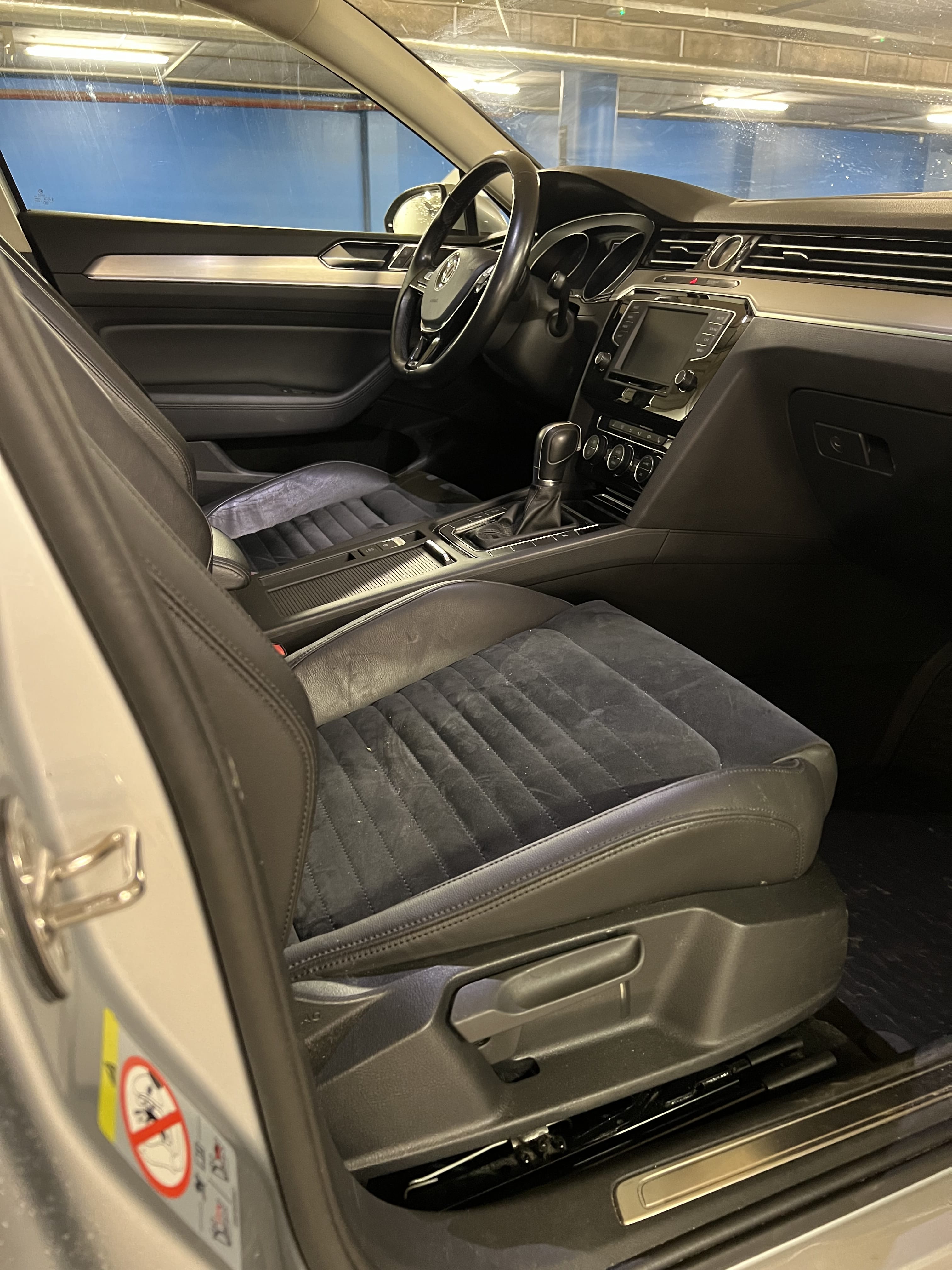 Volkswagen Passat 2.0 TDI met Autostoel baby