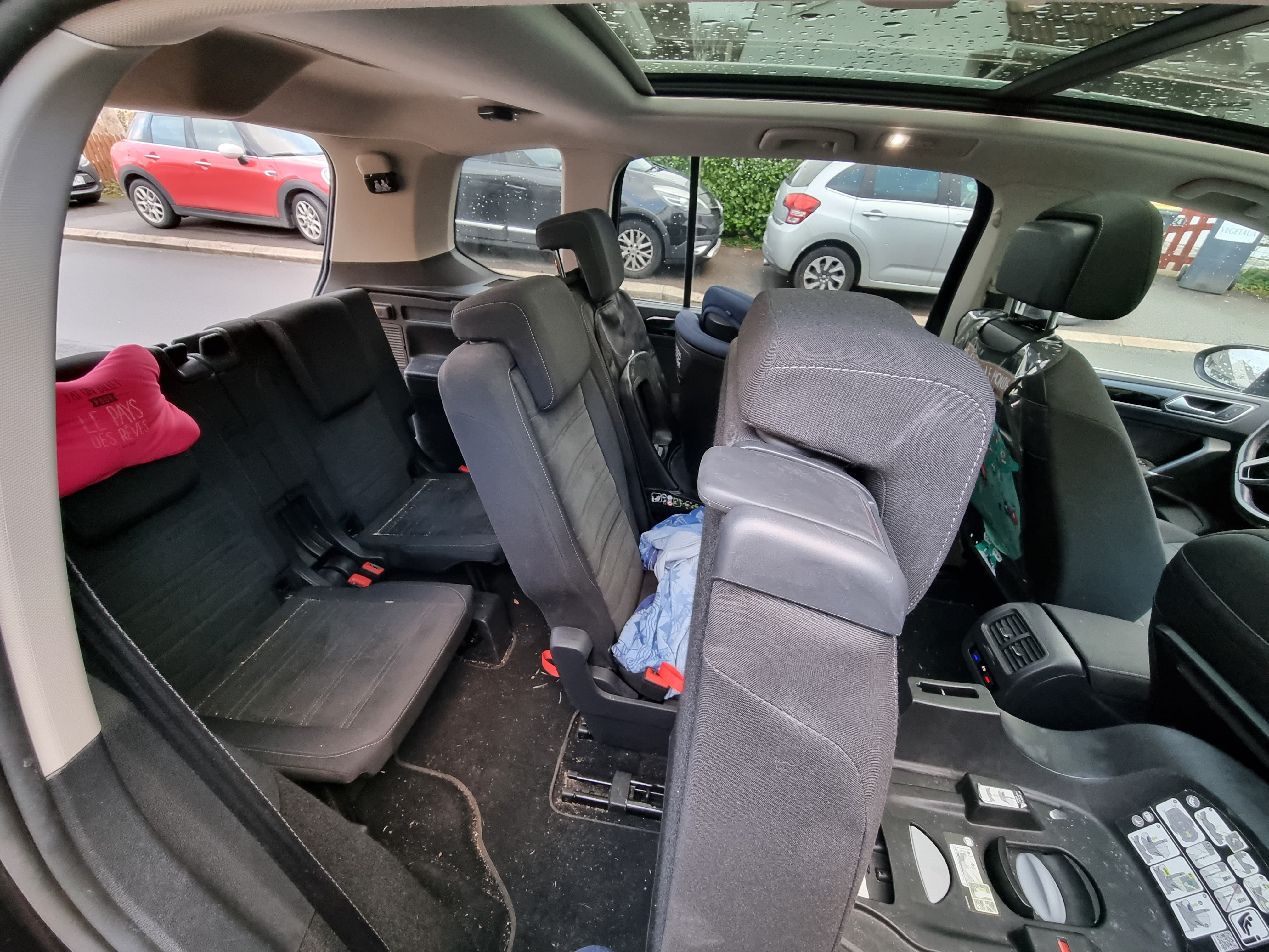 Volkswagen Touran 2.0 TDI 150CV DSG7 avec Audio Bluetooth
