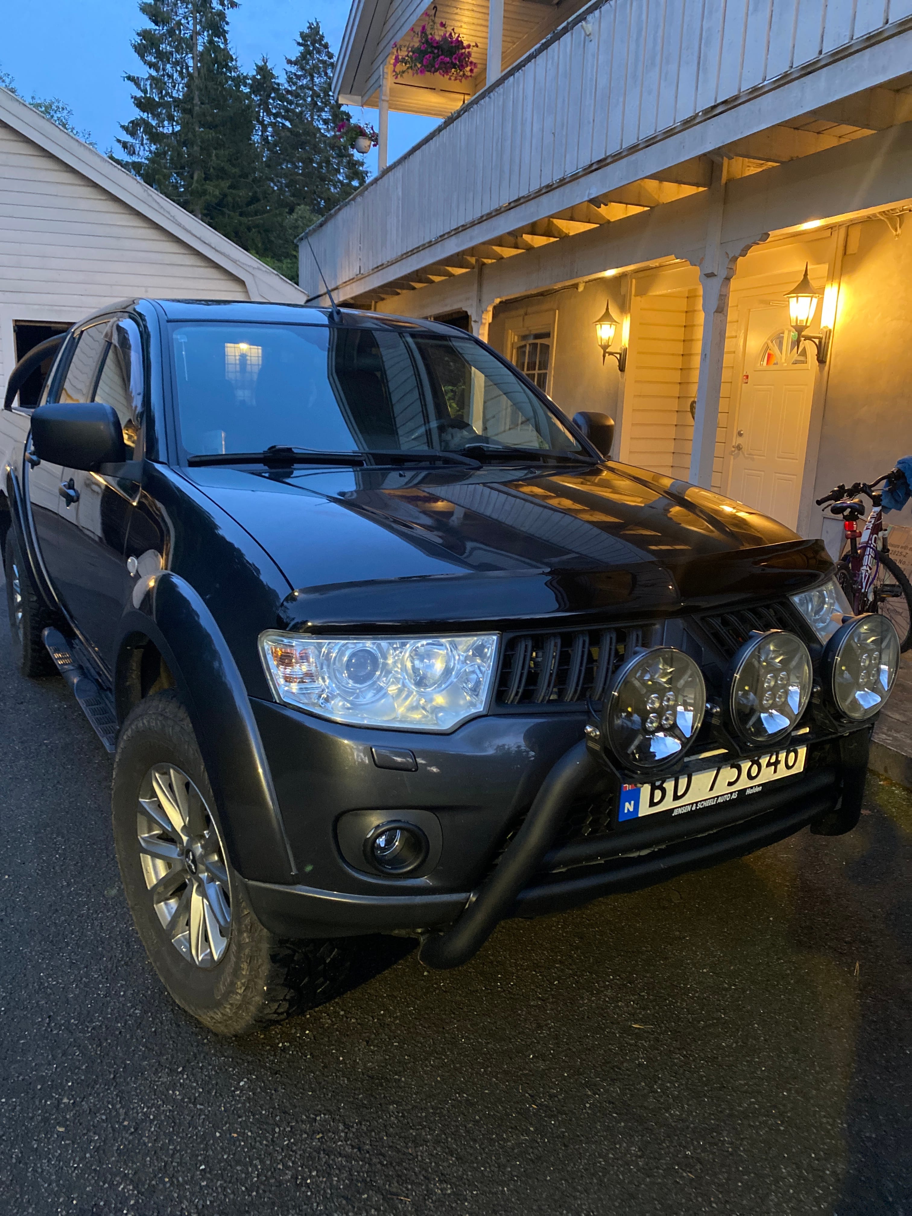 Mitsubishi L200 Pick-Up Ryggekamera, automatgir lettkjørt 5 seter pickup, 2012, Diesel, automatisk