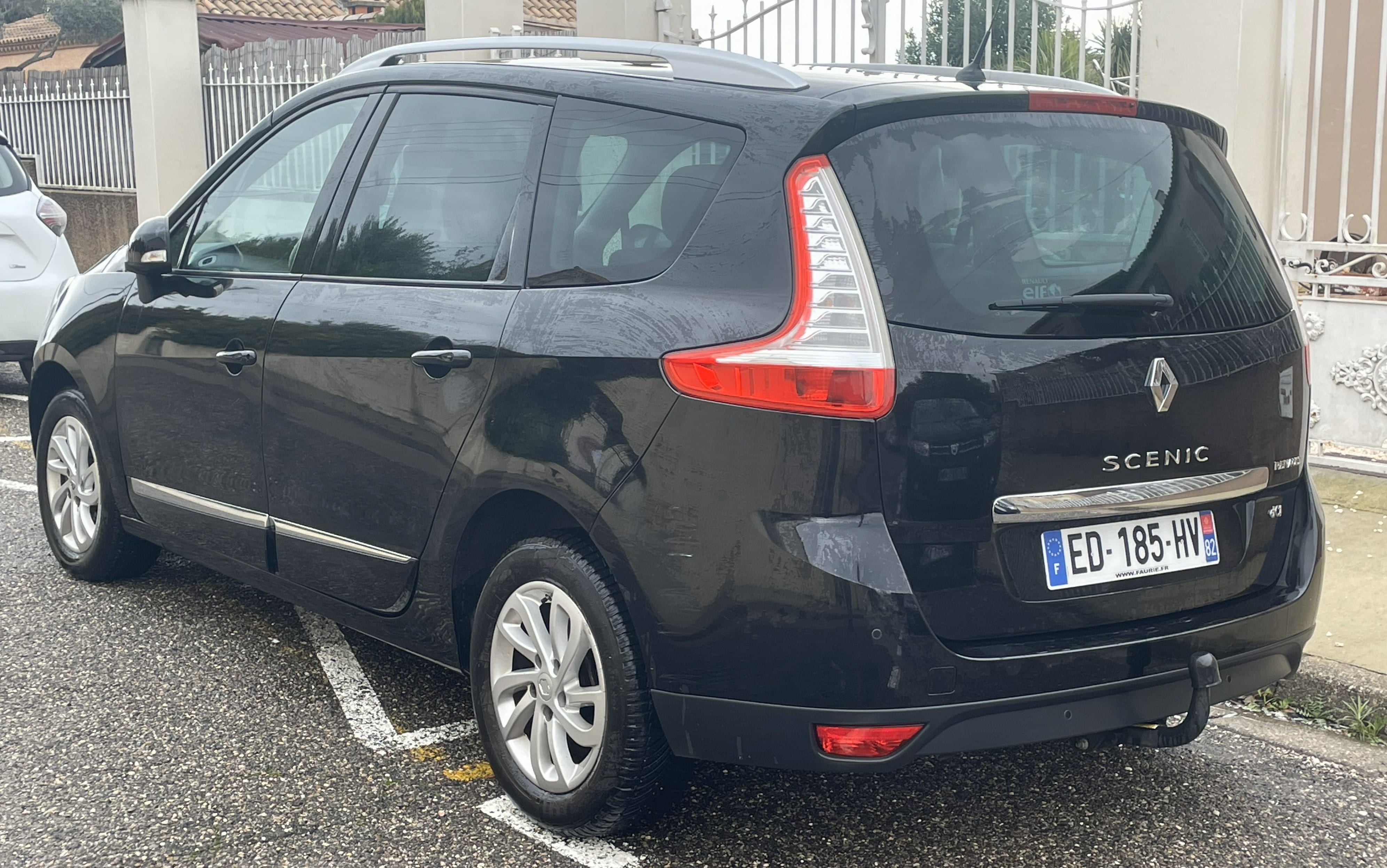 Renault Grand Scenic avec Climatisation