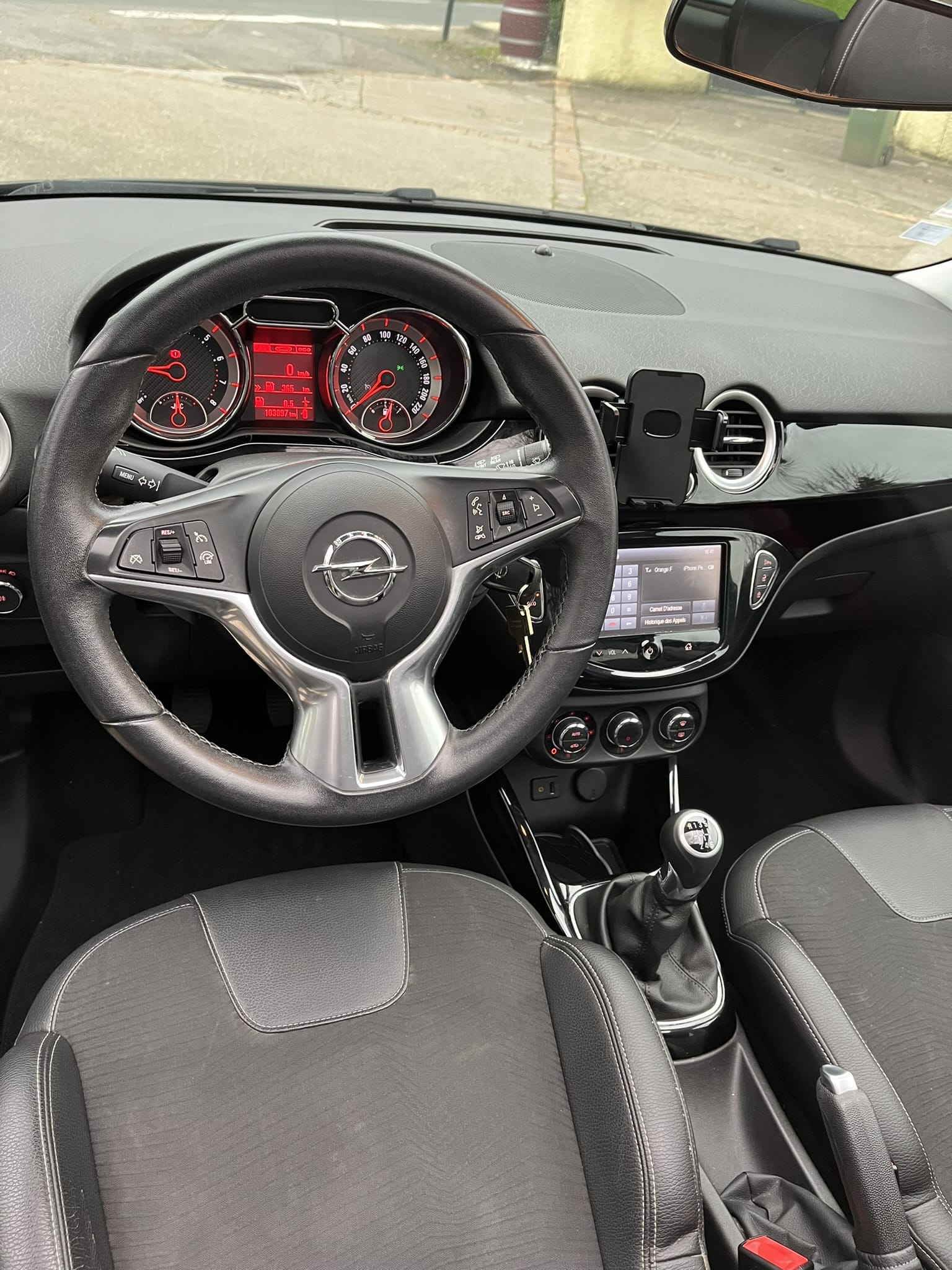 Opel Adam Rocks Toit Ouvrant 115Ch avec Entrée audio / iPod