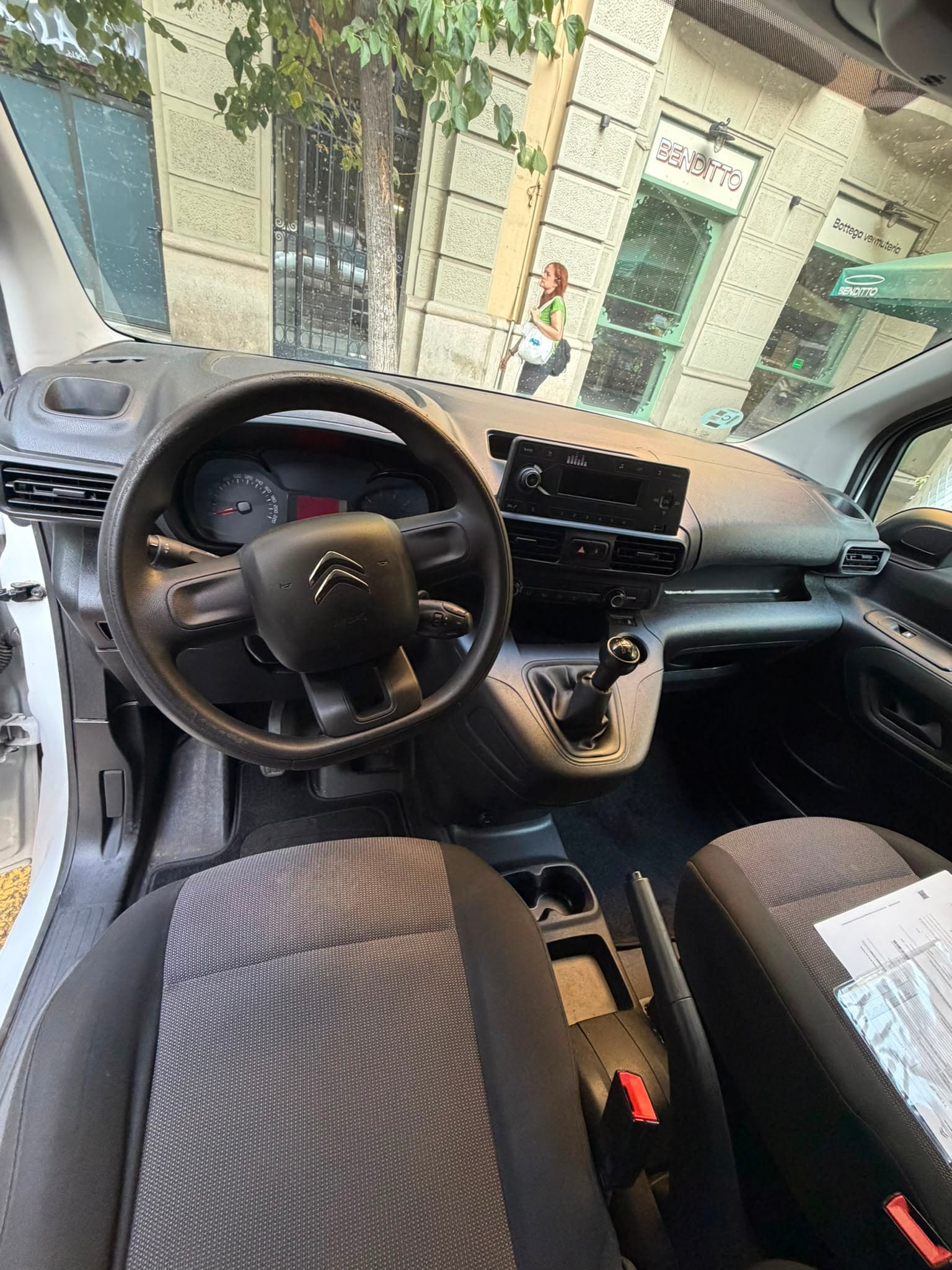 Citroen Berlingo con Radio 