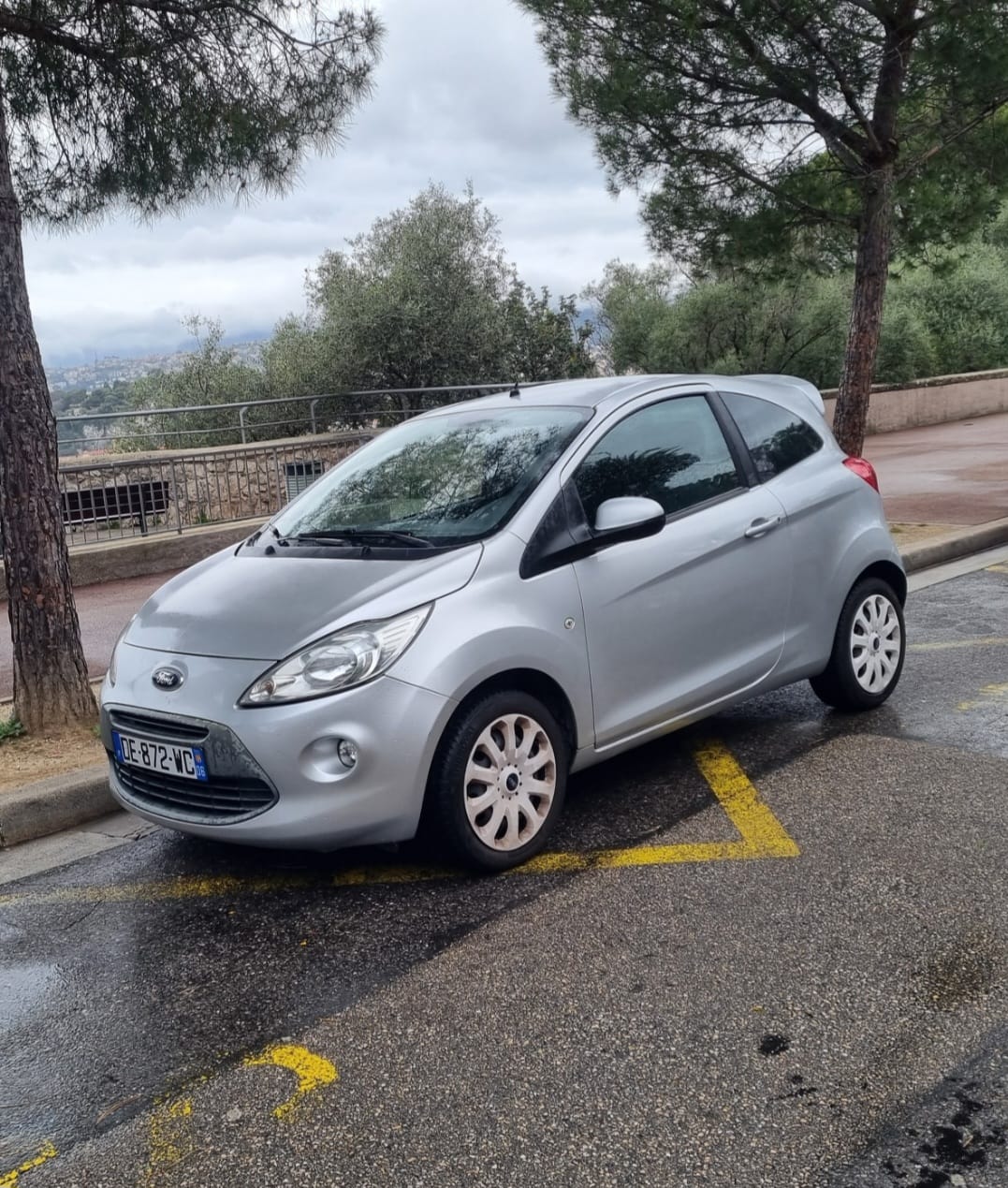 Ford Ka Clim, chargeur USB, super 95,, 2014, Essence 95