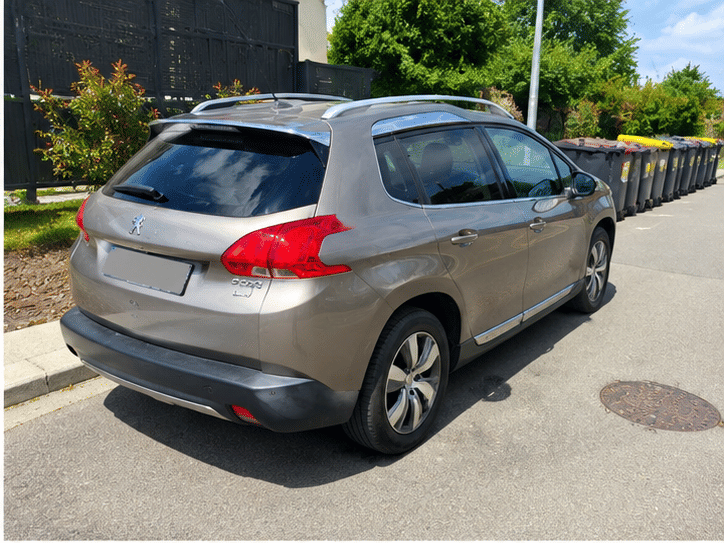 Peugeot 2008 avec GPS