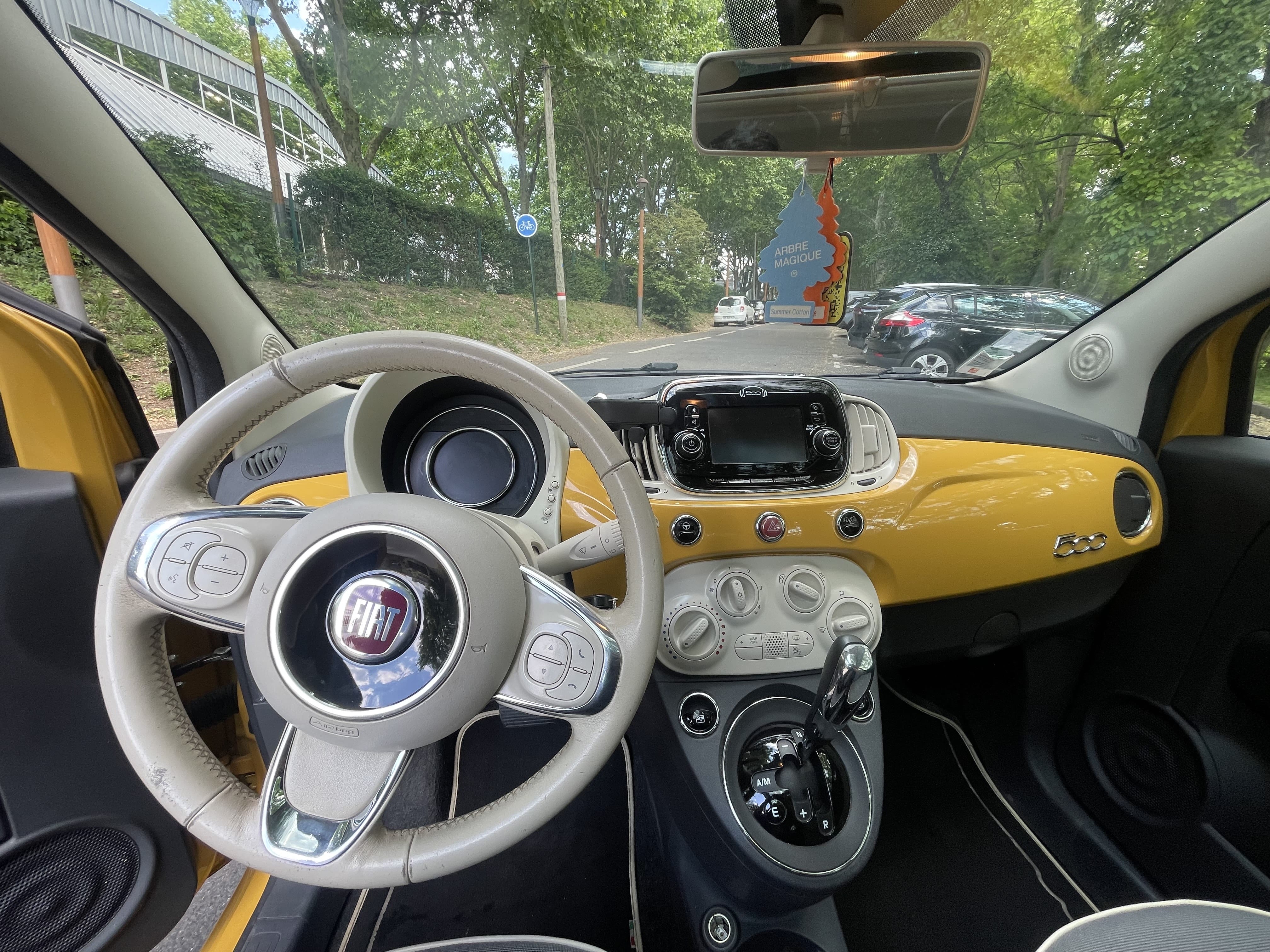 Fiat 500 Lounge Edition avec GPS