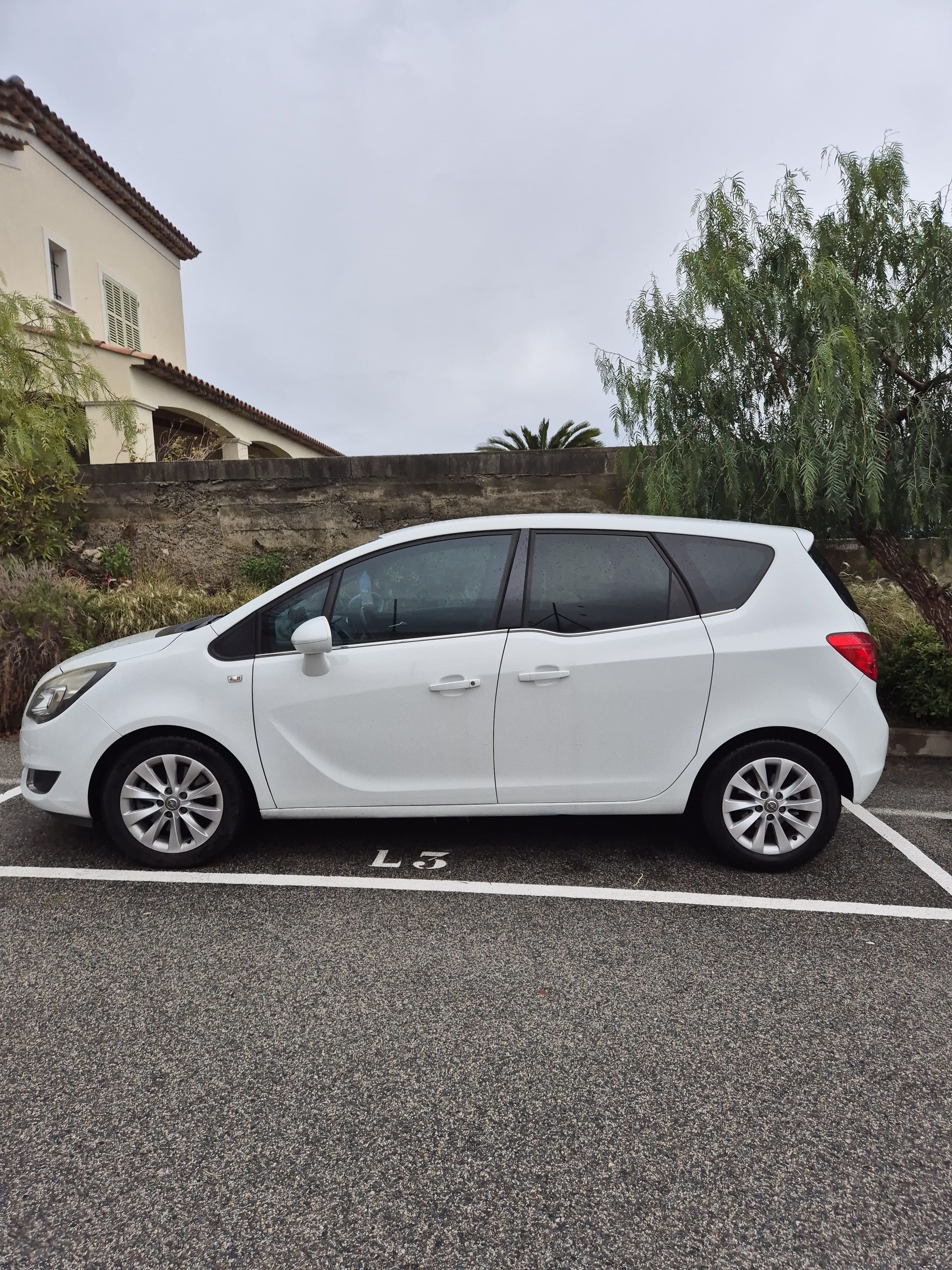 Opel Meriva avec Climatisation