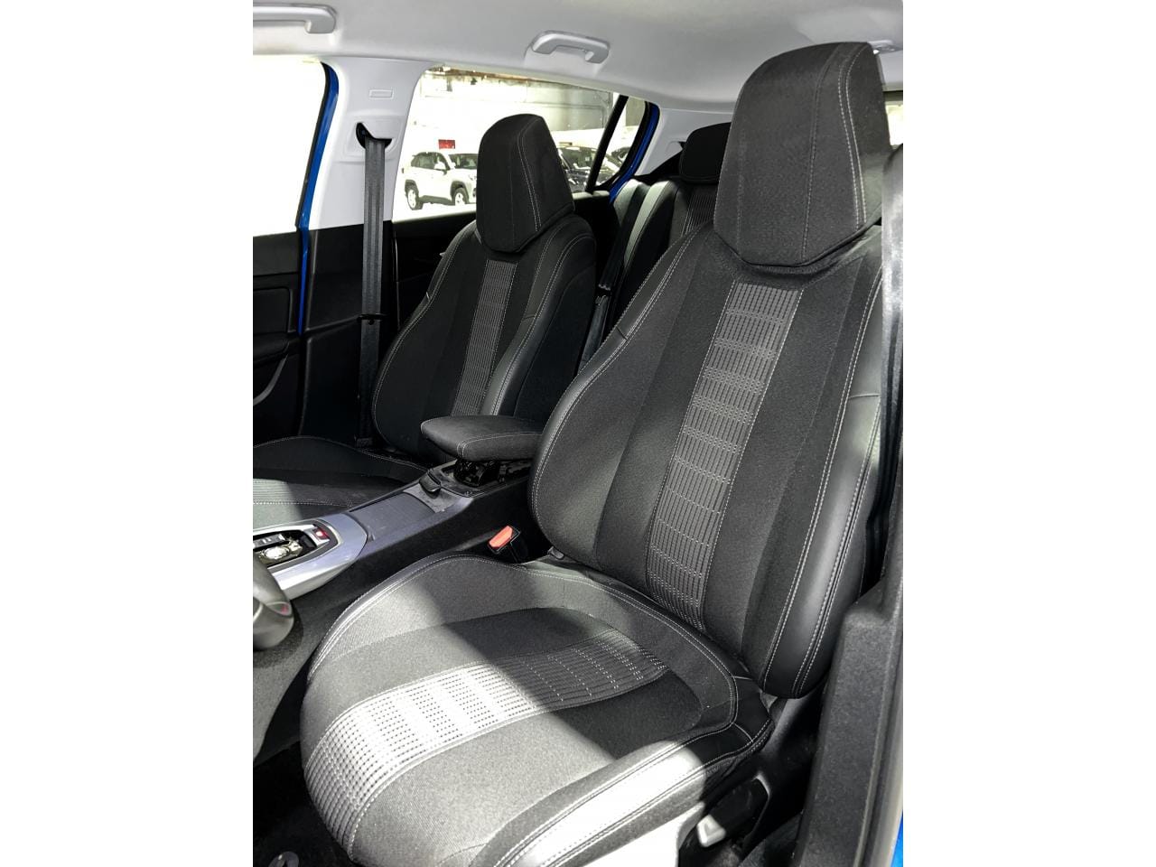 Peugeot 308 1.5 hdi con Aire acondicionado