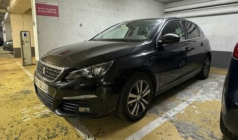 Peugeot 308 con Aire acondicionado