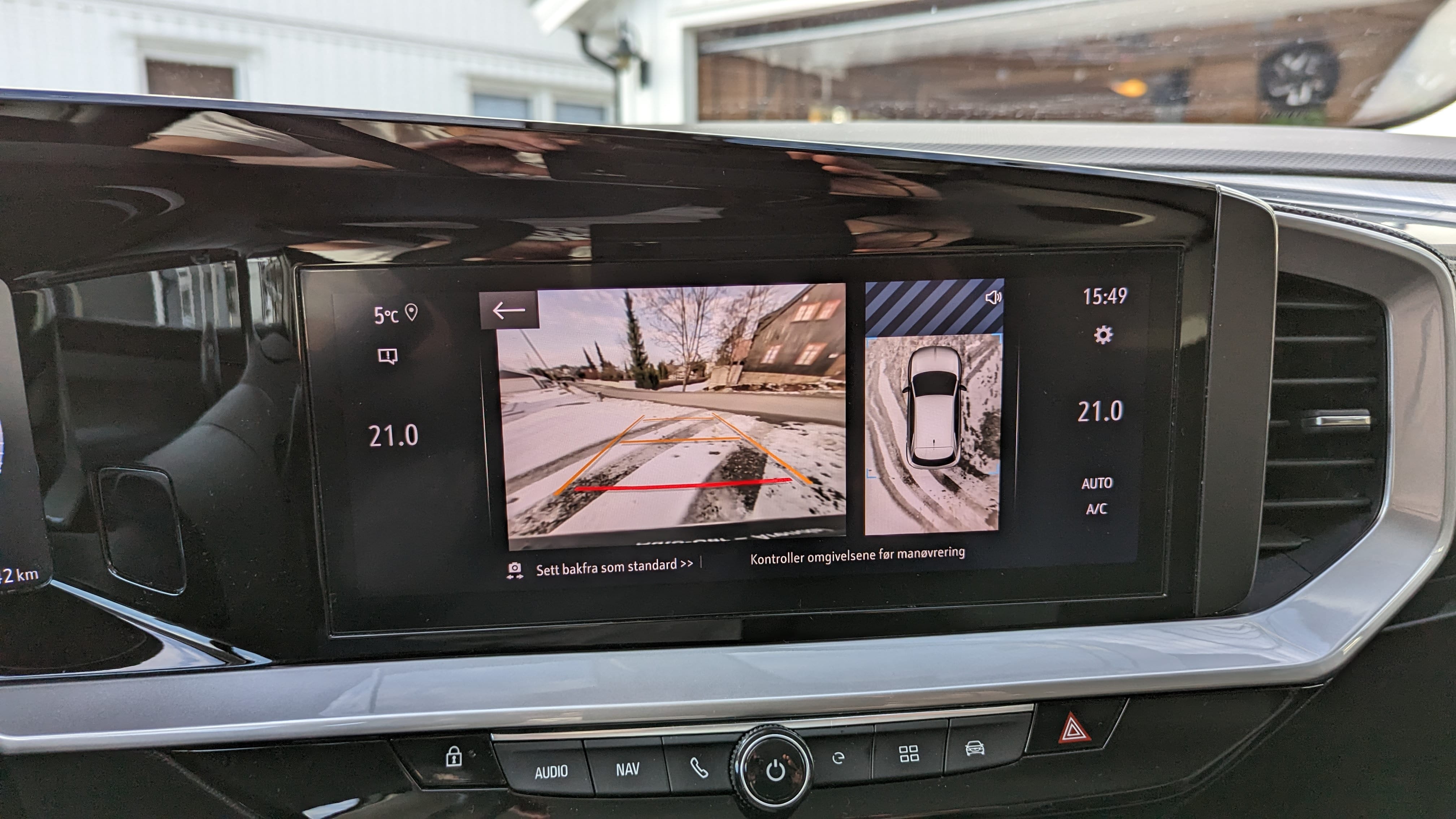 Opel Mokka-e med Apple CarPlay