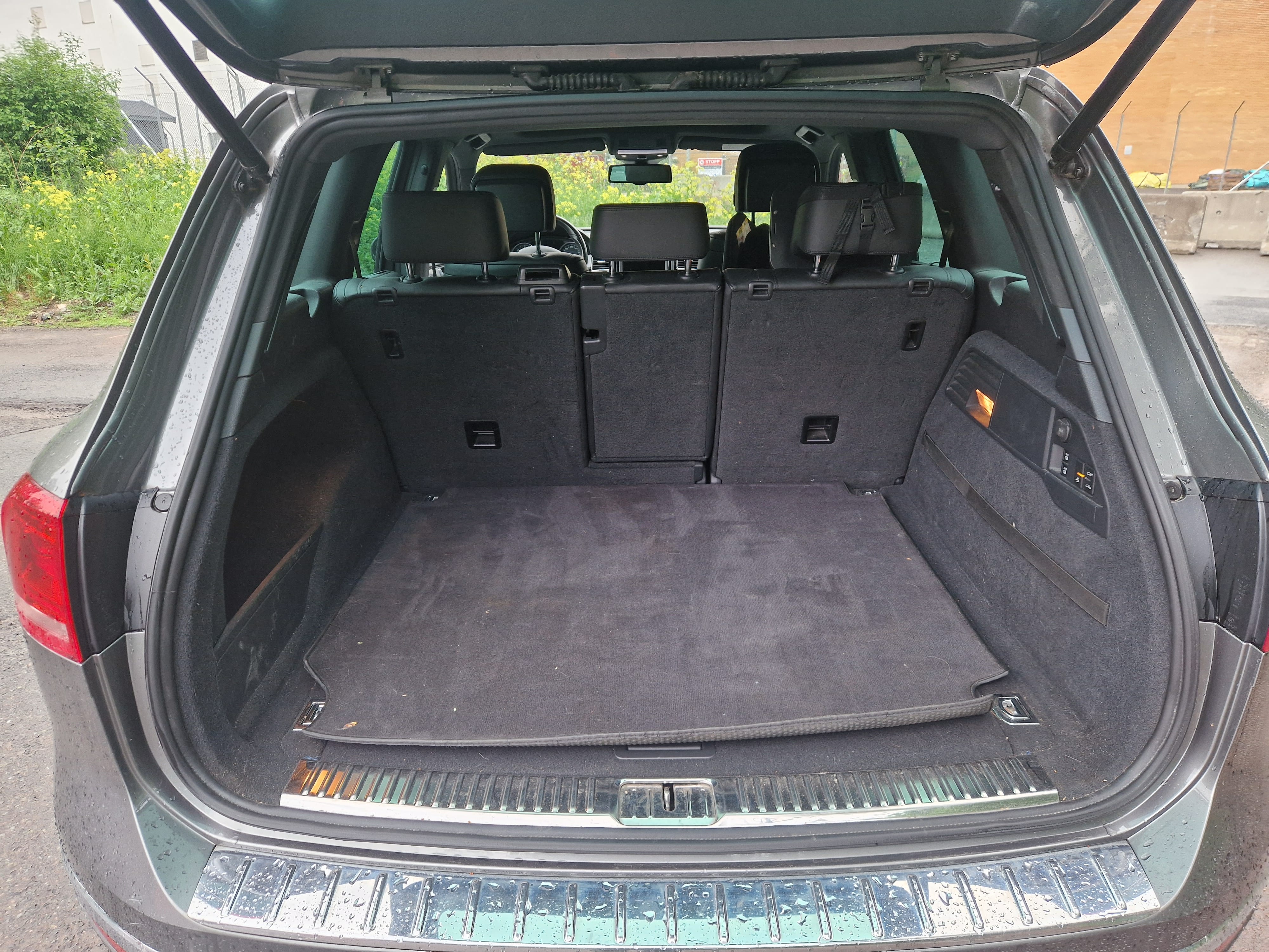 Volkswagen Touareg 3.0 V6 262 hk med Firehjulstrekk