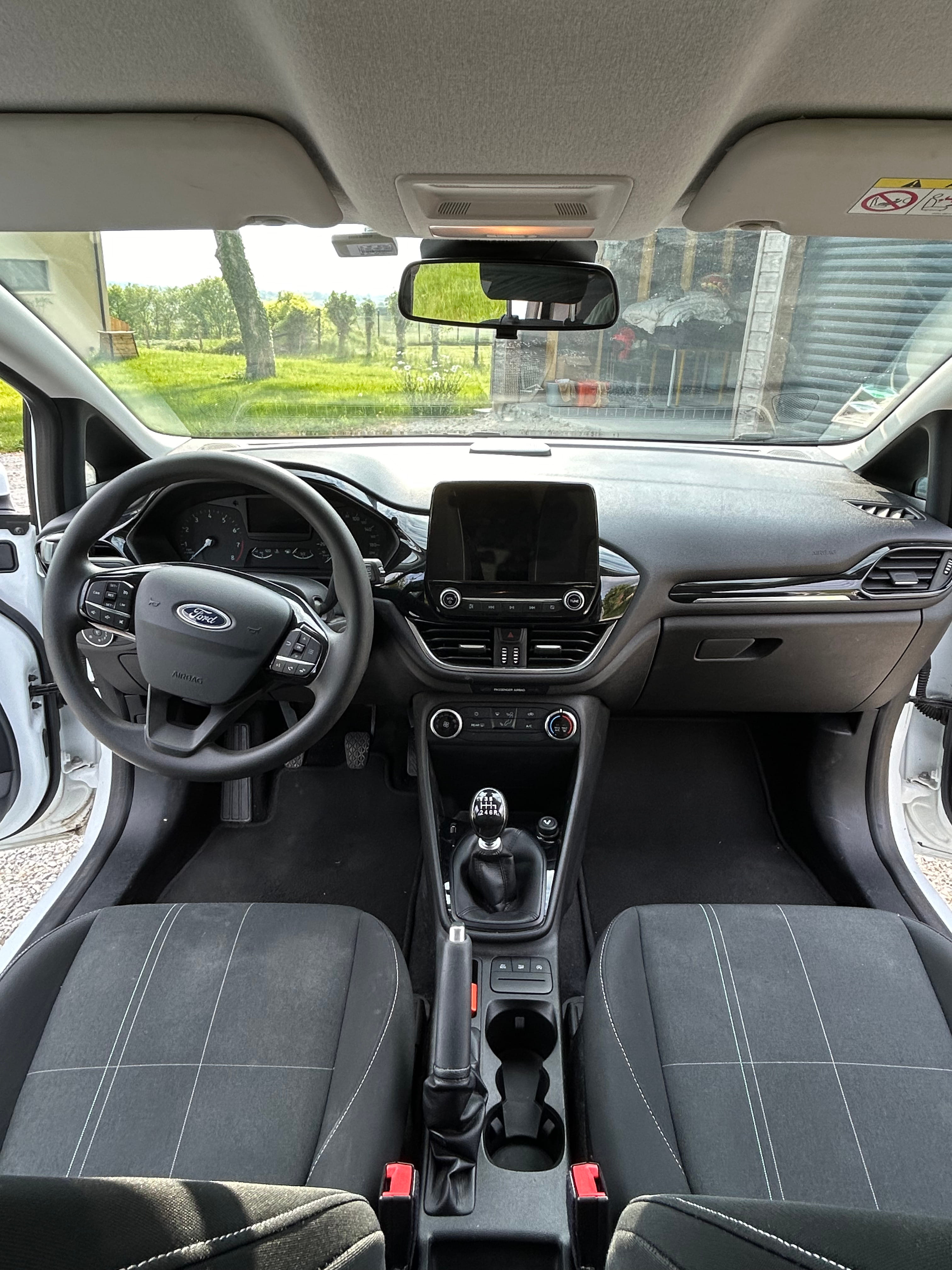 Ford Fiesta avec Audio Bluetooth