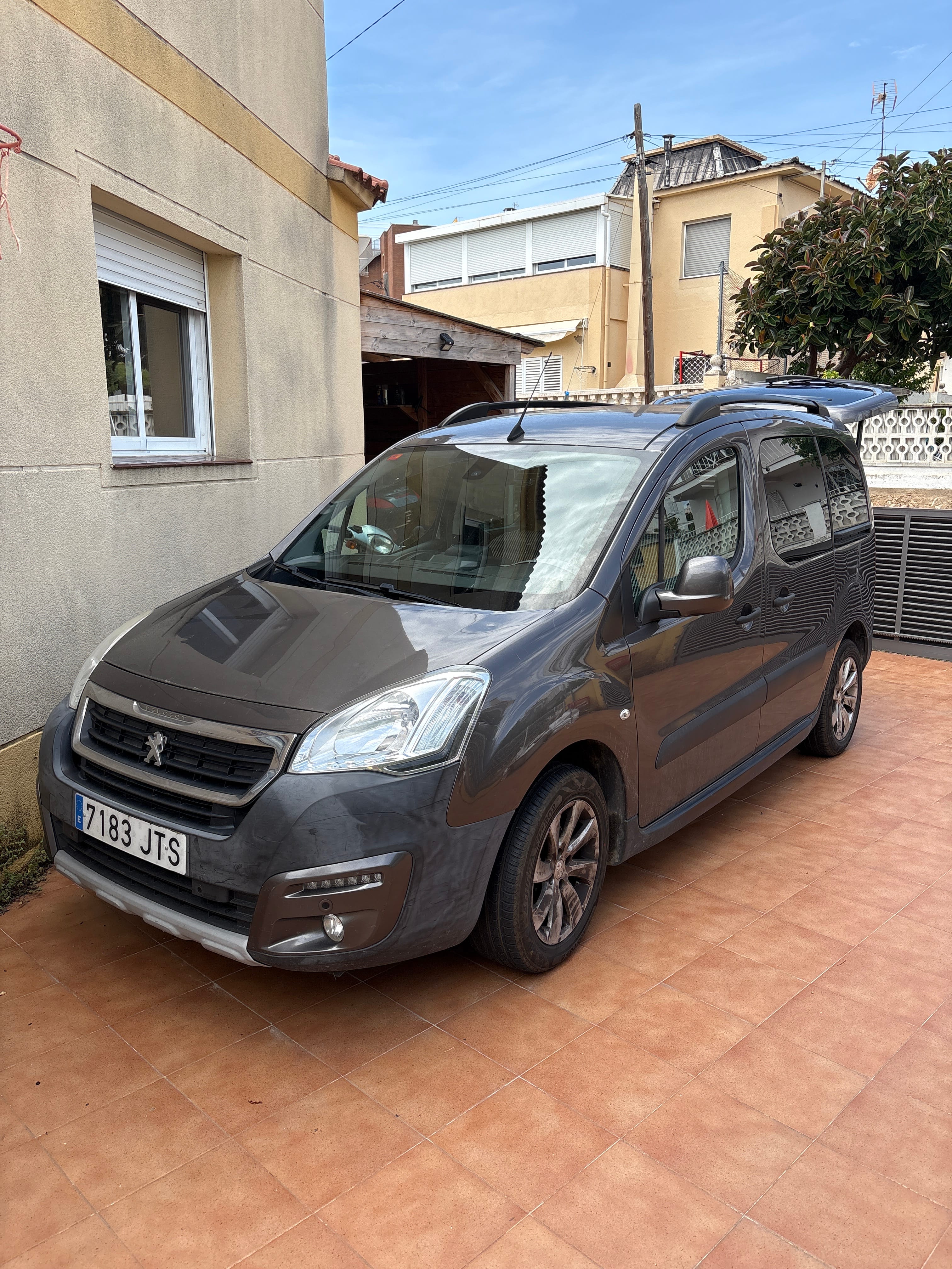 Peugeot Partner Tepee, 2016, Diesel, 7 plazas