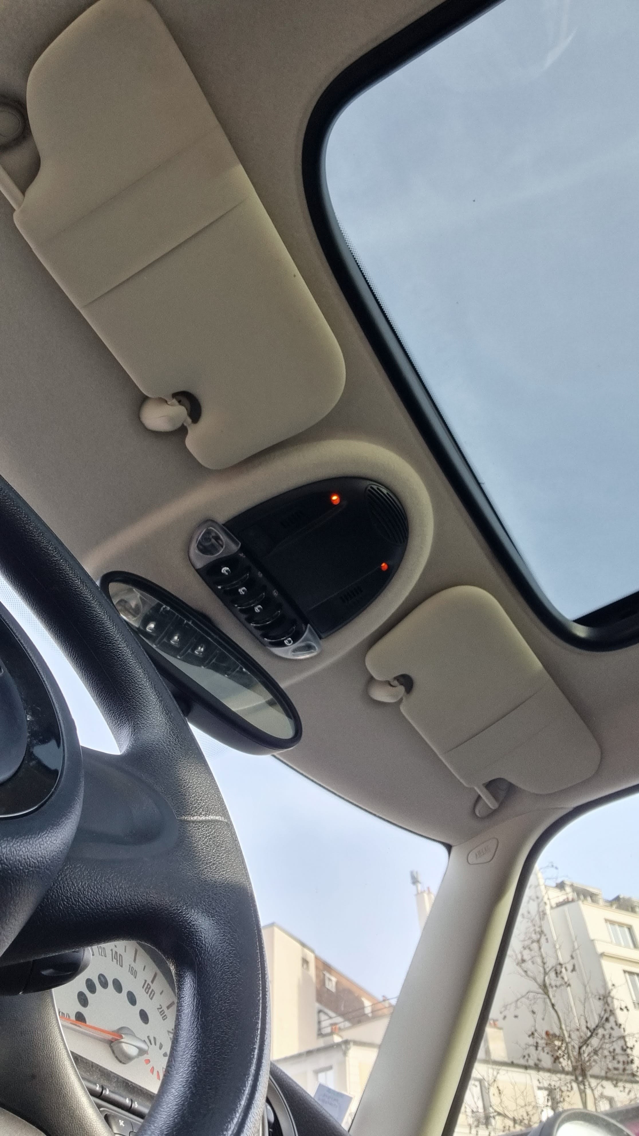 Mini Cooper 3 portes avec Entrée audio / iPod