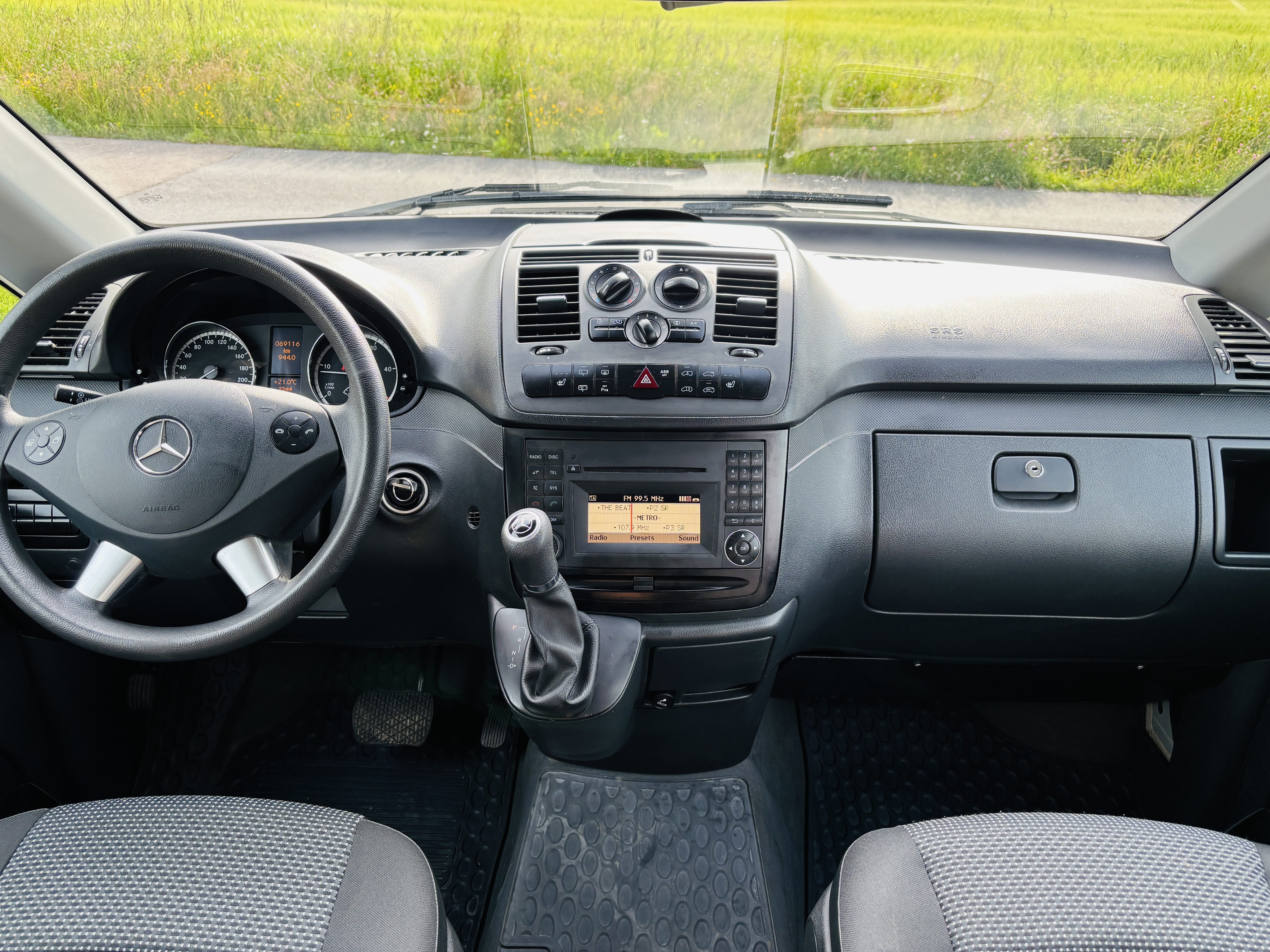 Mercedes-Benz Viano 2.2 CDI with Baby seat