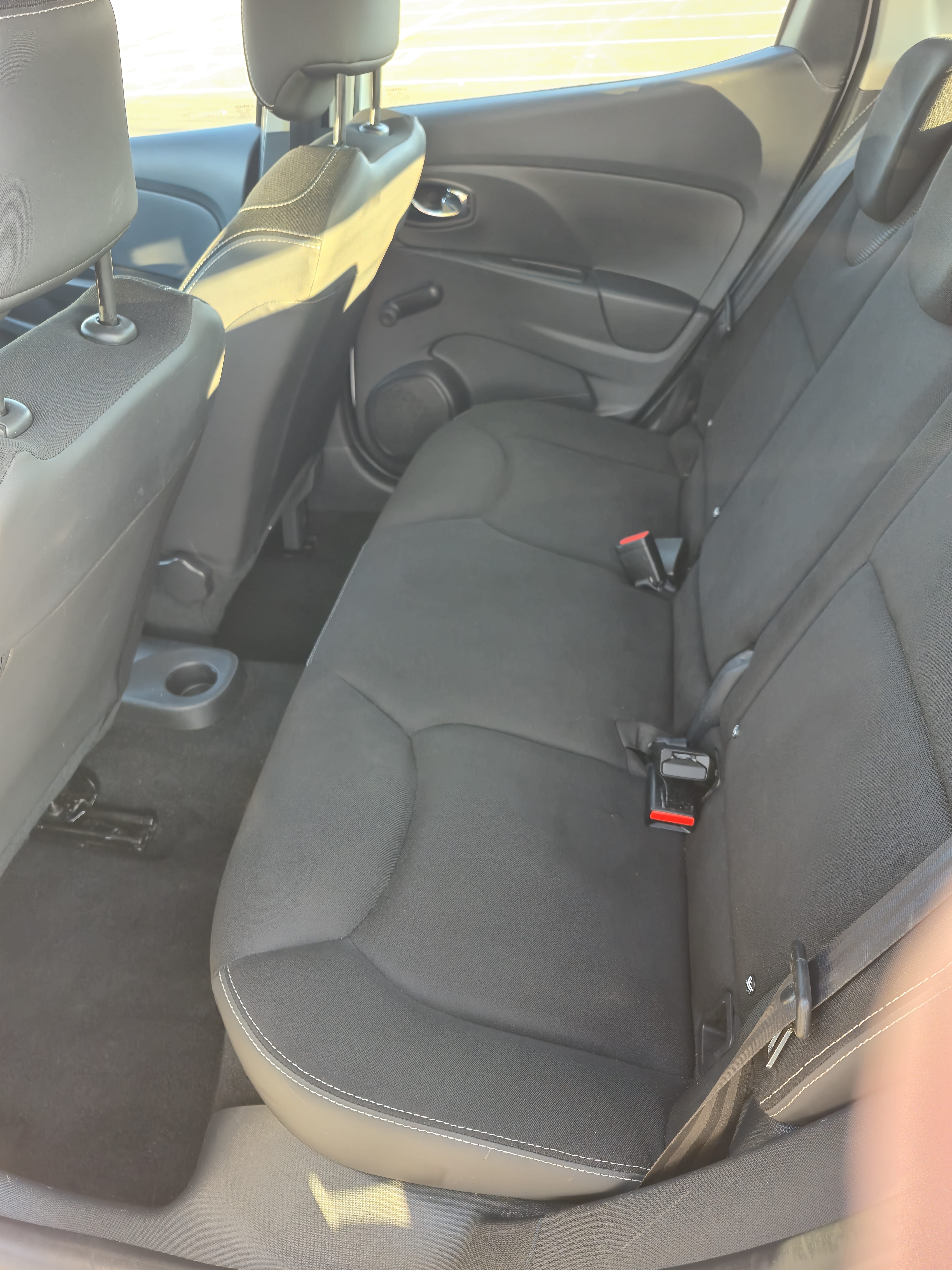 Renault Clio avec Attelage